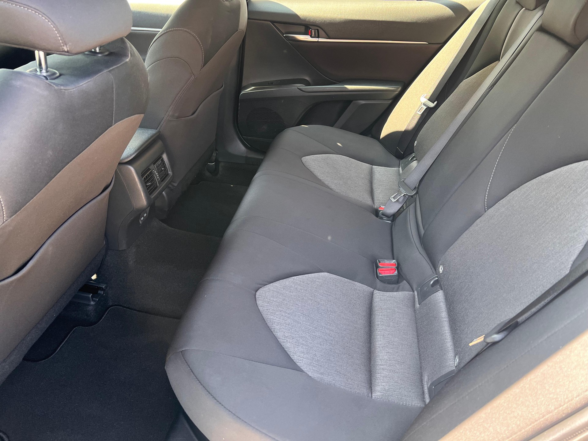 TOYOTA Camry 2.5 HSD Comfort-image-10