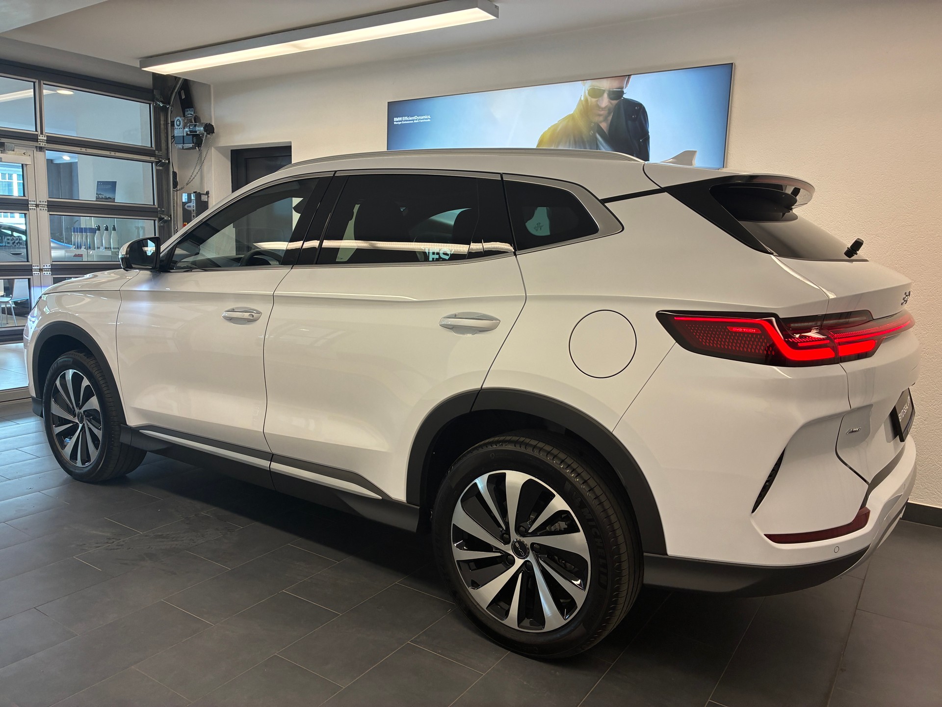 BYD Seal U DM-i Design AWD-image-4