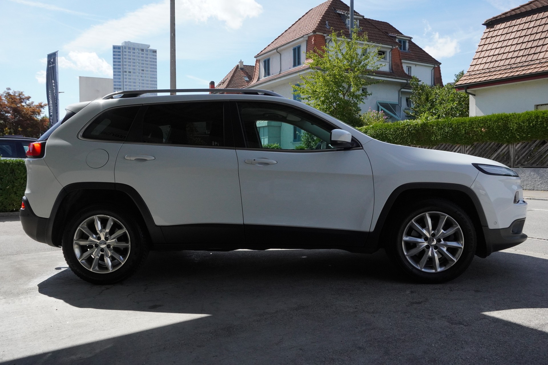 JEEP Cherokee 2.0TD Limited AWD 9ATX-image-4