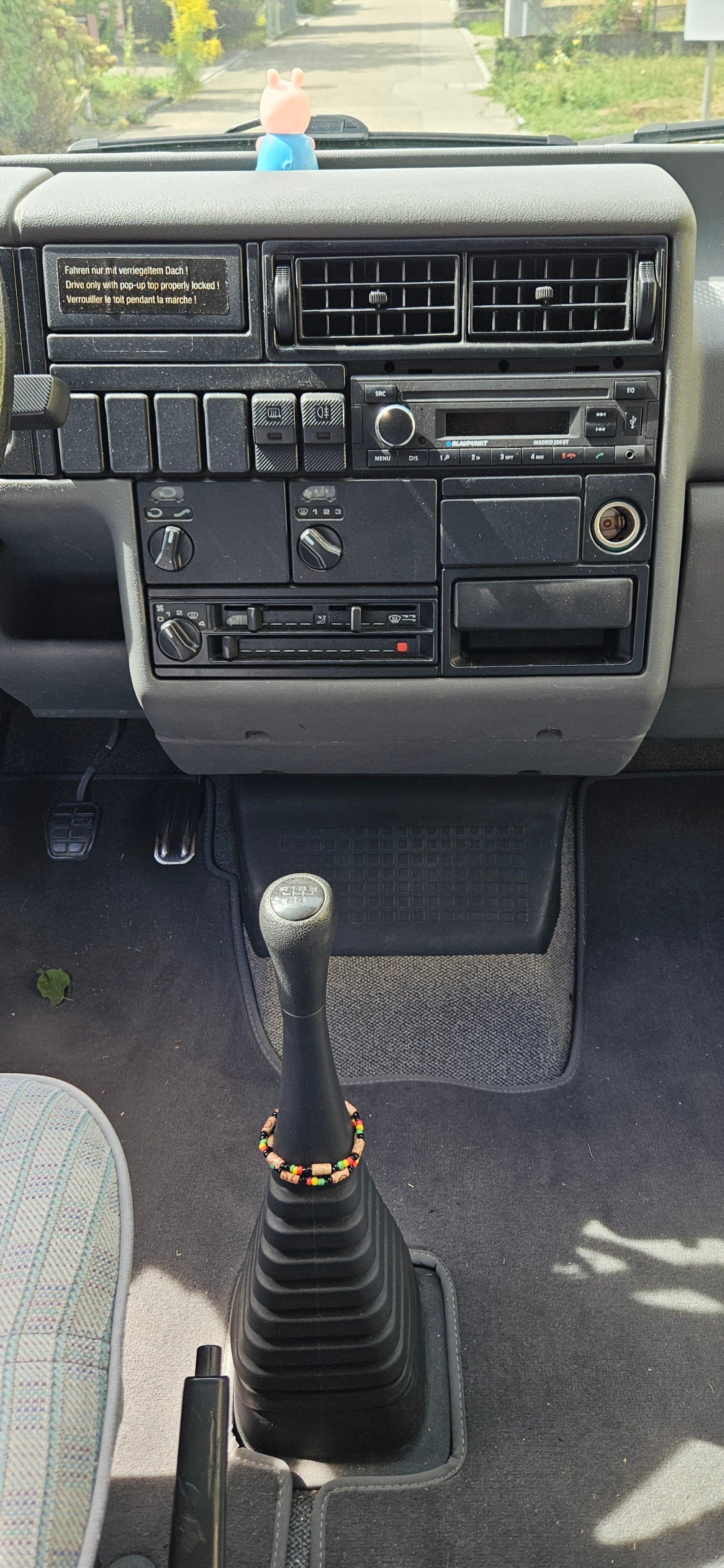 VW California Coach-image-5