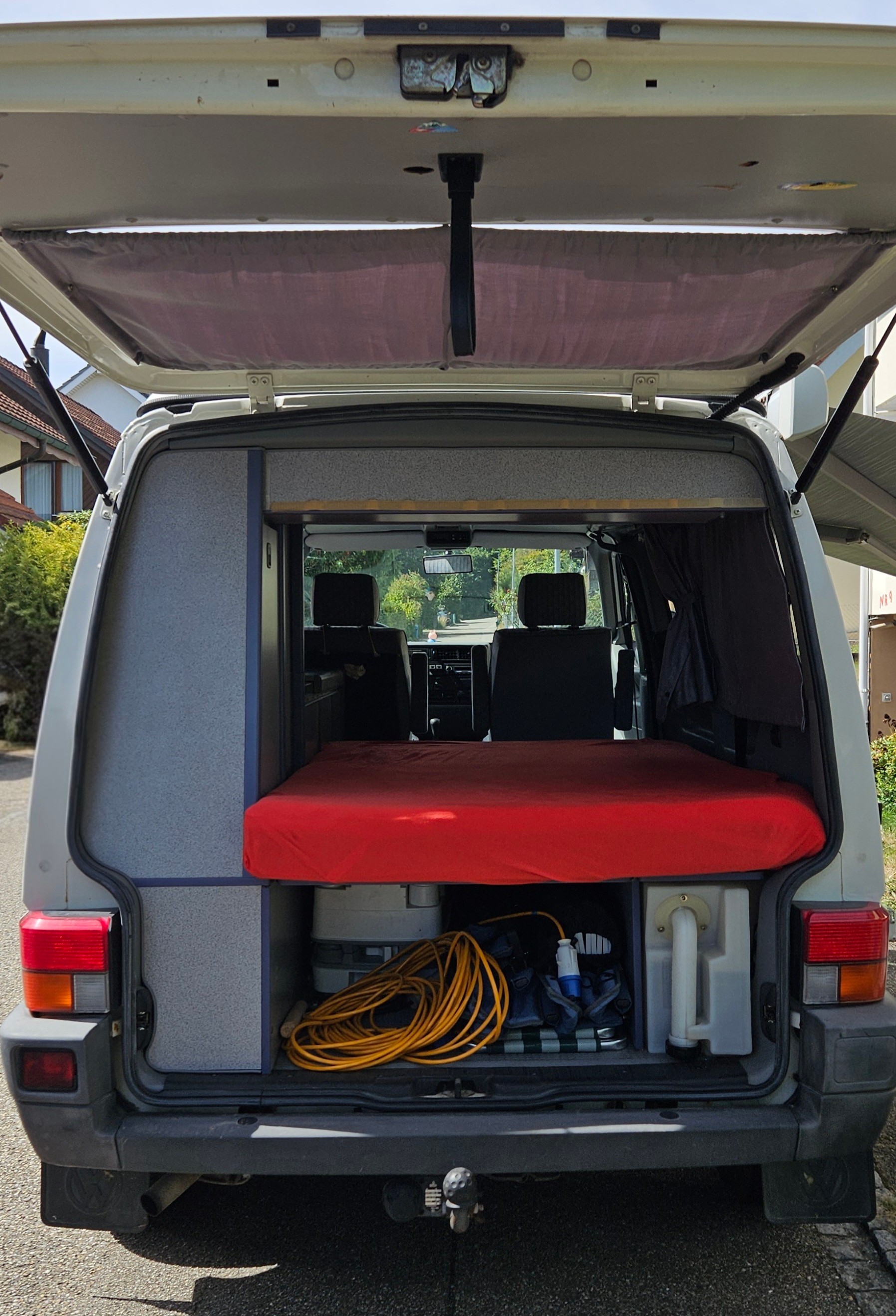 VW California Coach-image-2