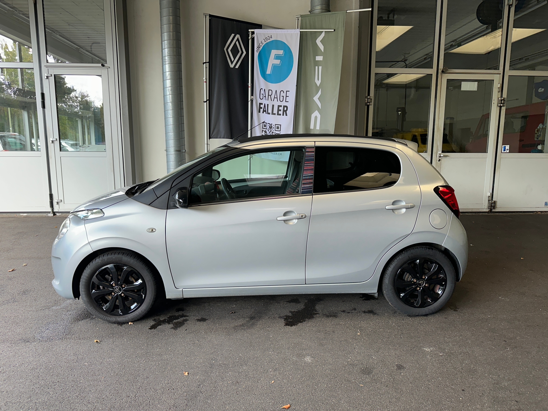CITROEN C1 1.2 PureTech Feel Ed. Airsc-image-1