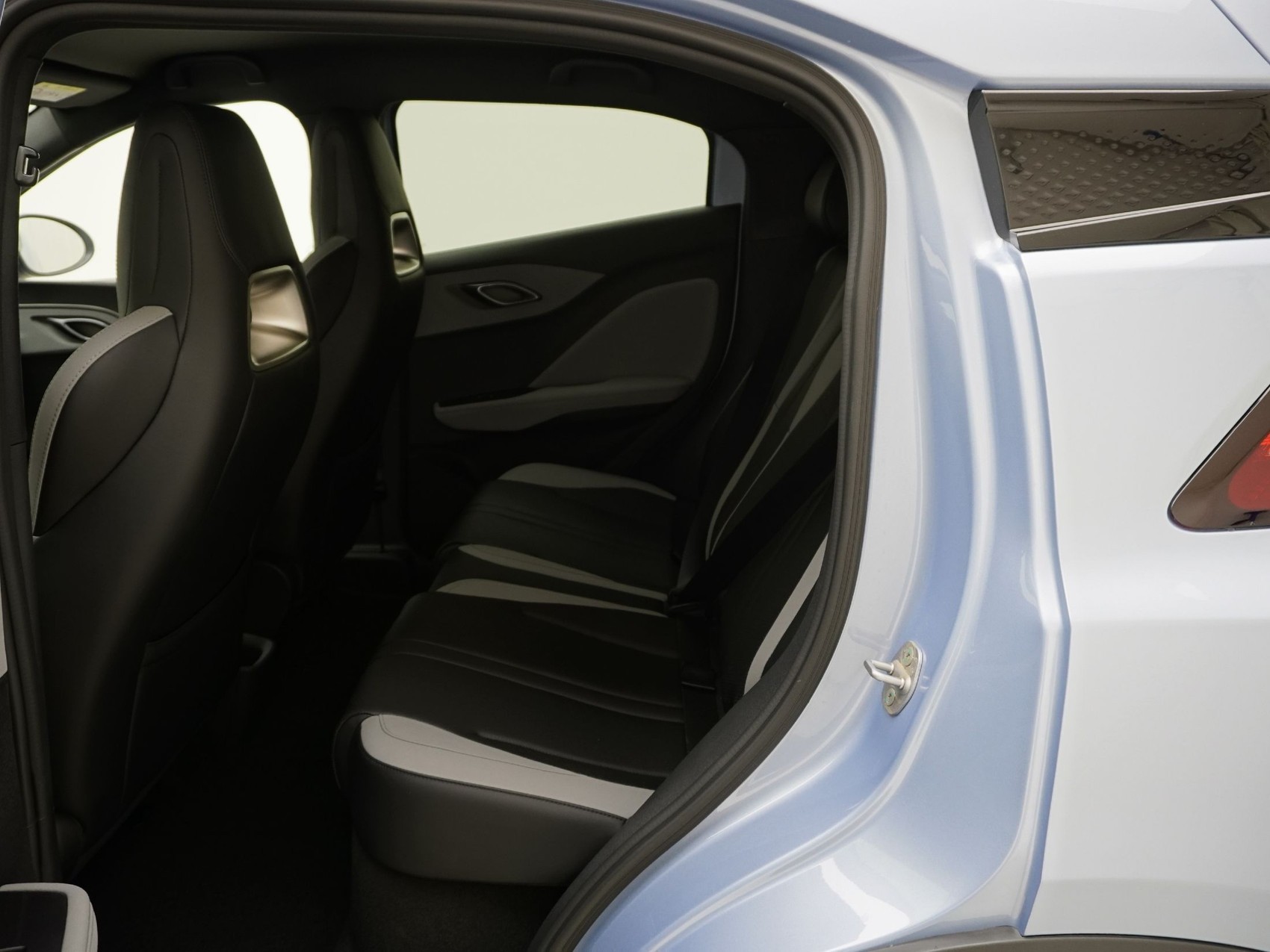 BYD Dolphin Surf Comfort-image-14