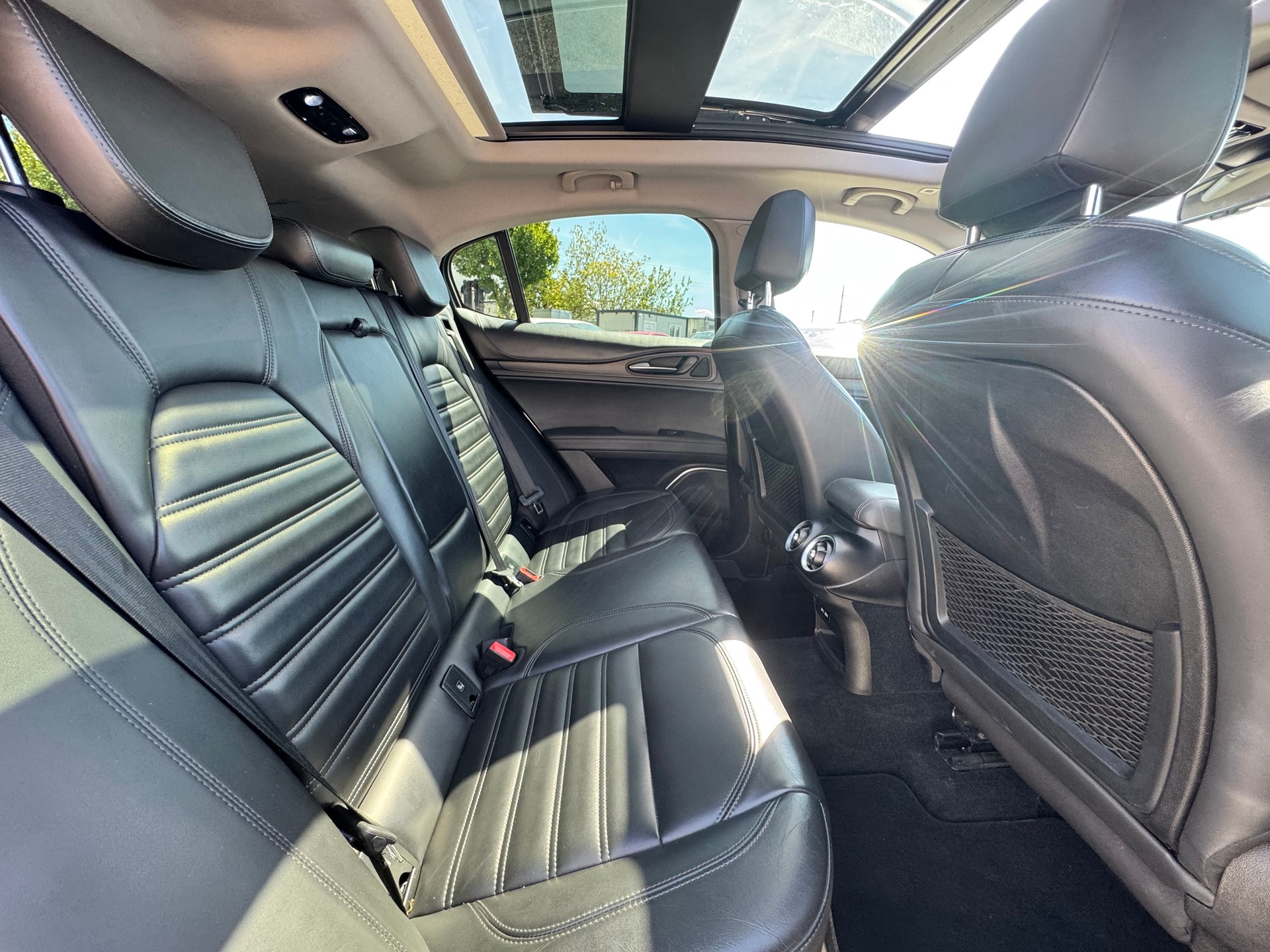 ALFA ROMEO Stelvio 2.2 JTDM Sport Q4 Automatic 210 PS Full option Garantie 2 ans 🇨🇭-image-14