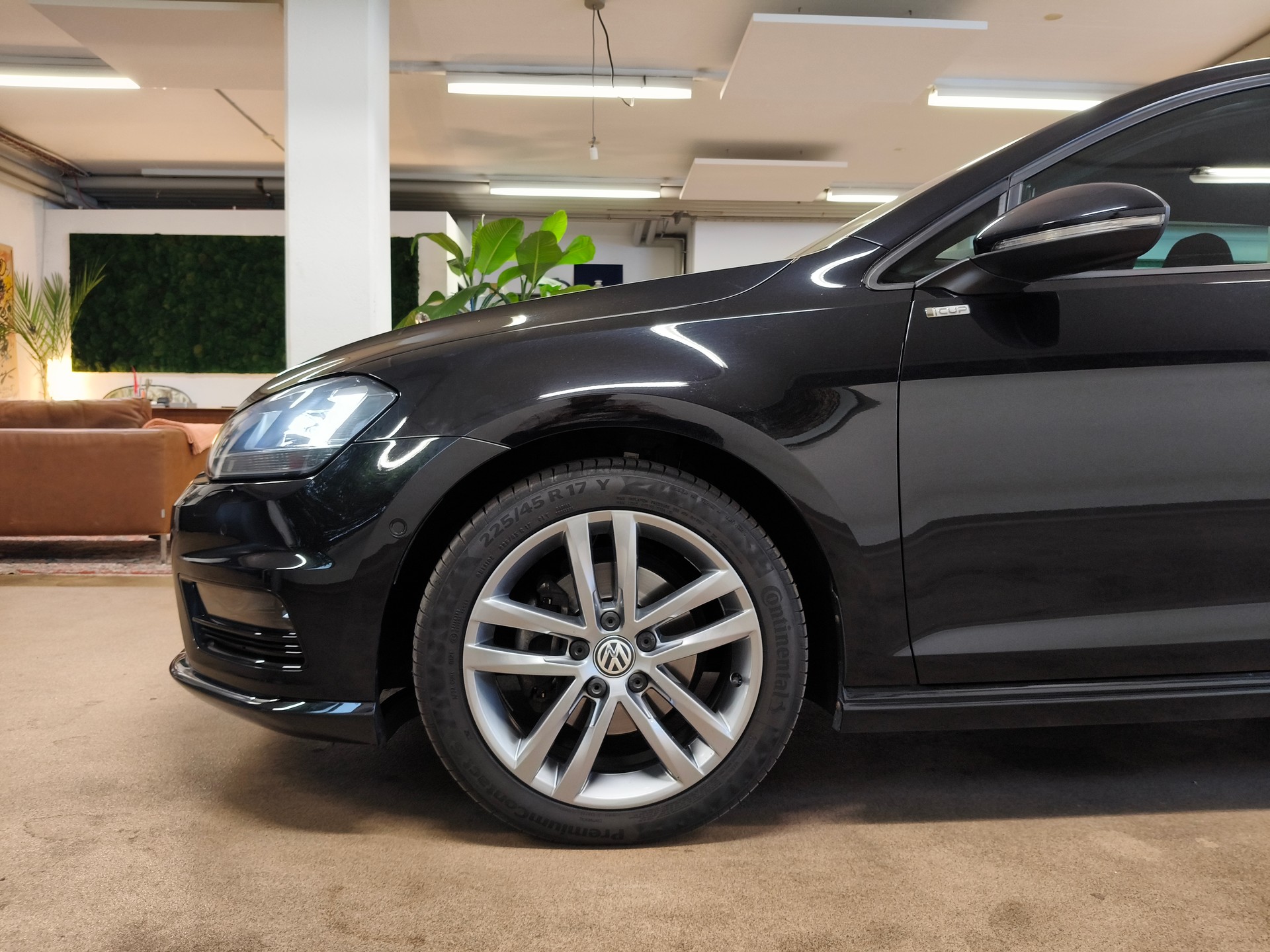 VW Golf 1.4 TSI Cup R-Line DSG-image-2