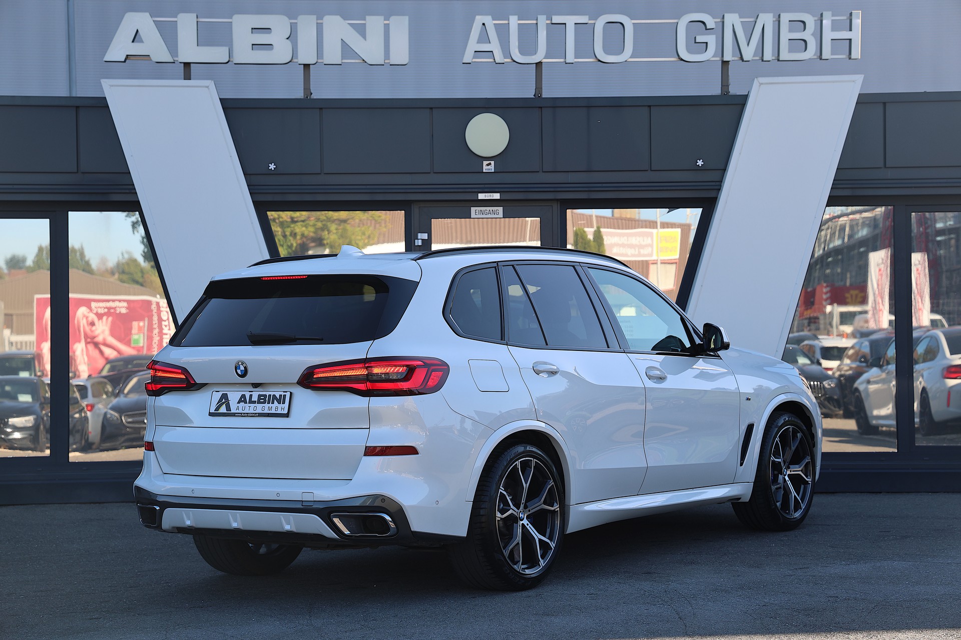BMW X5 40i xDrive M-Sport SAG-image-2