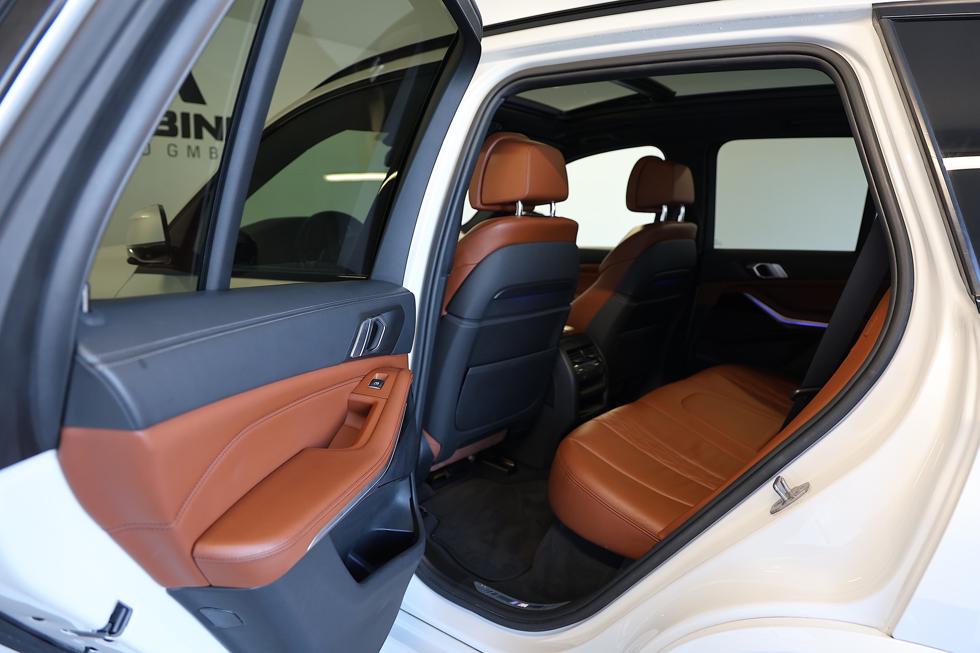 BMW X5 40i xDrive M-Sport SAG-image-12