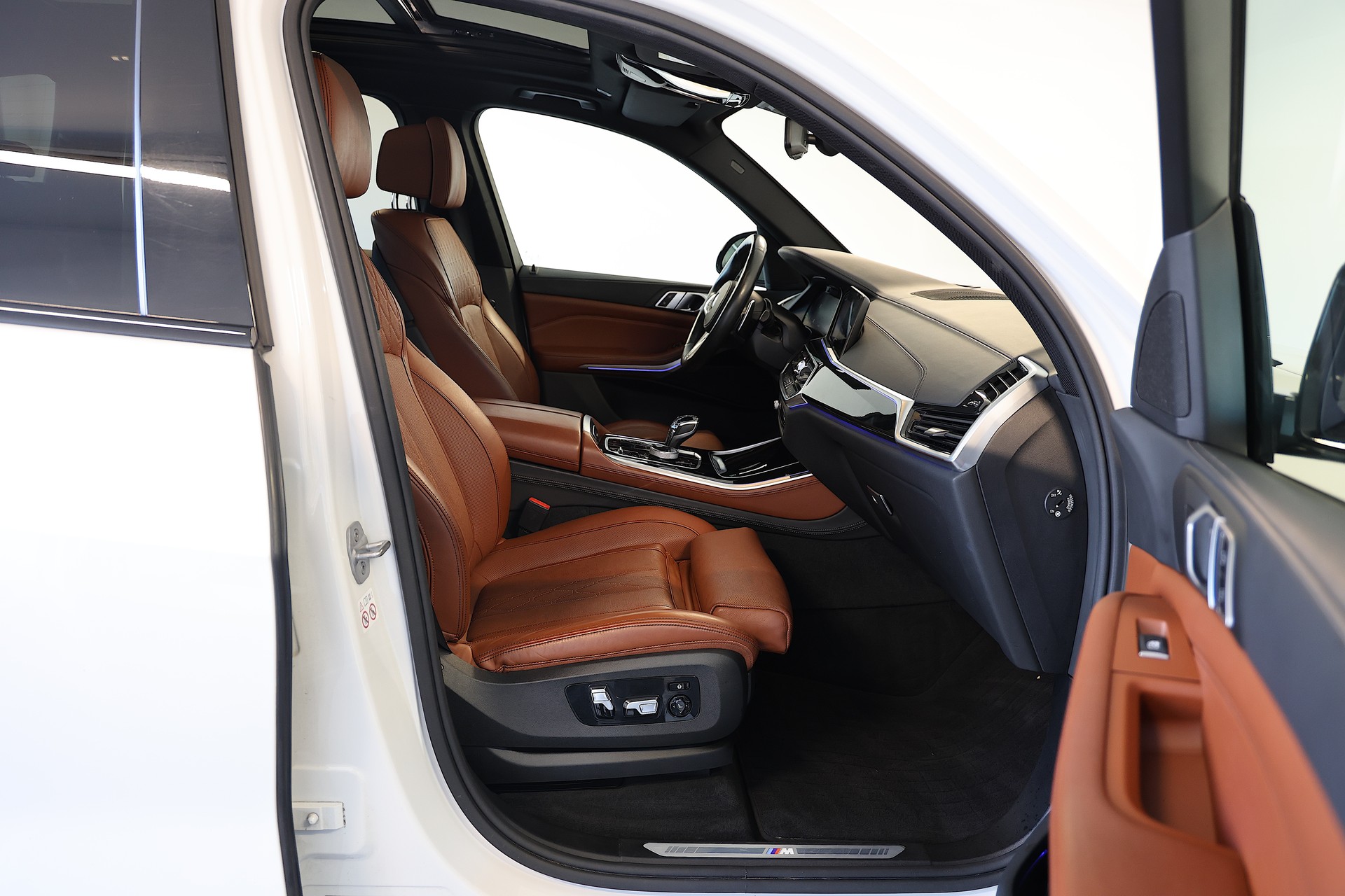 BMW X5 40i xDrive M-Sport SAG-image-10