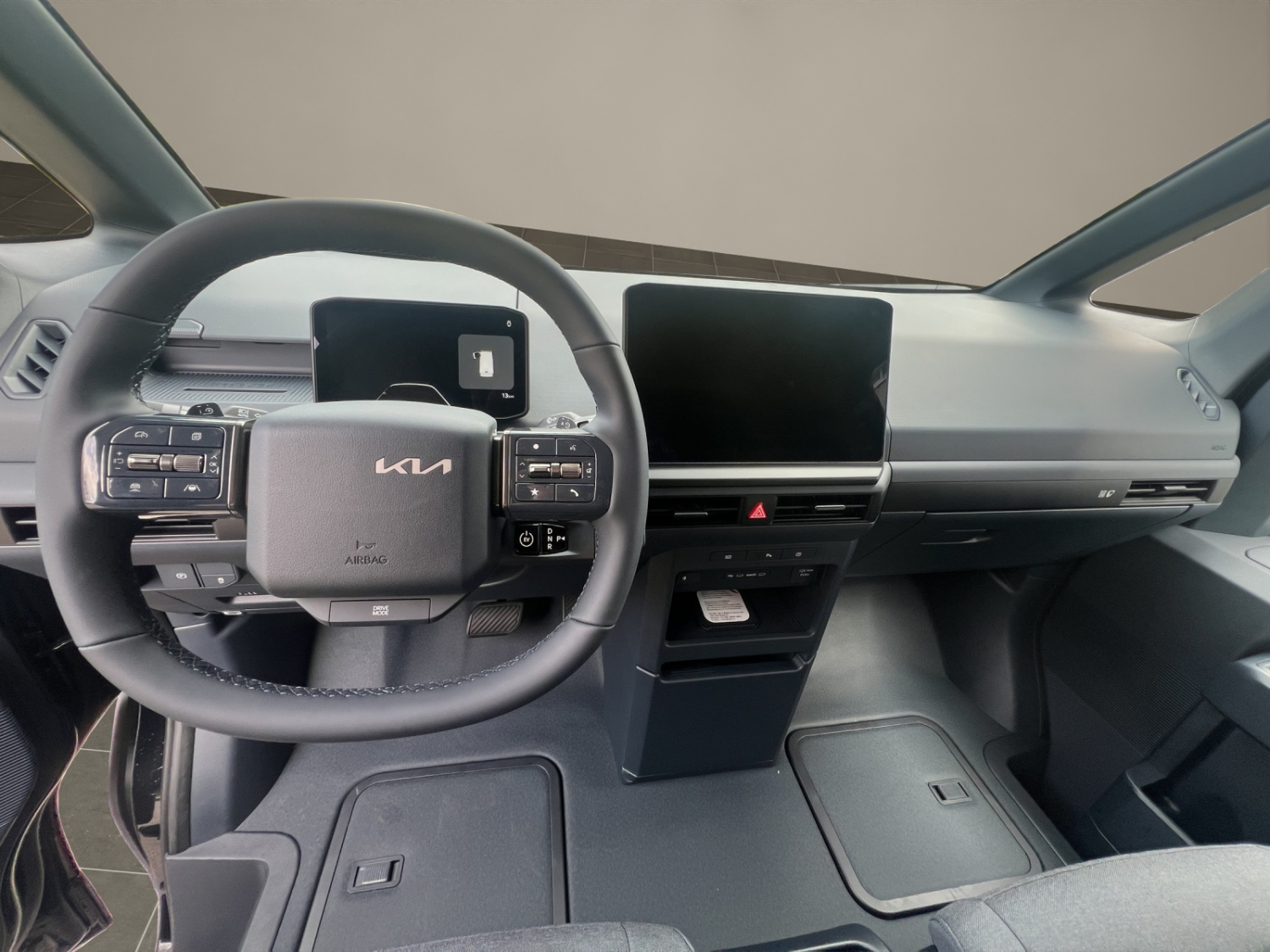 KIA PV5 Cargo 51.5 kWh Plus-image-10