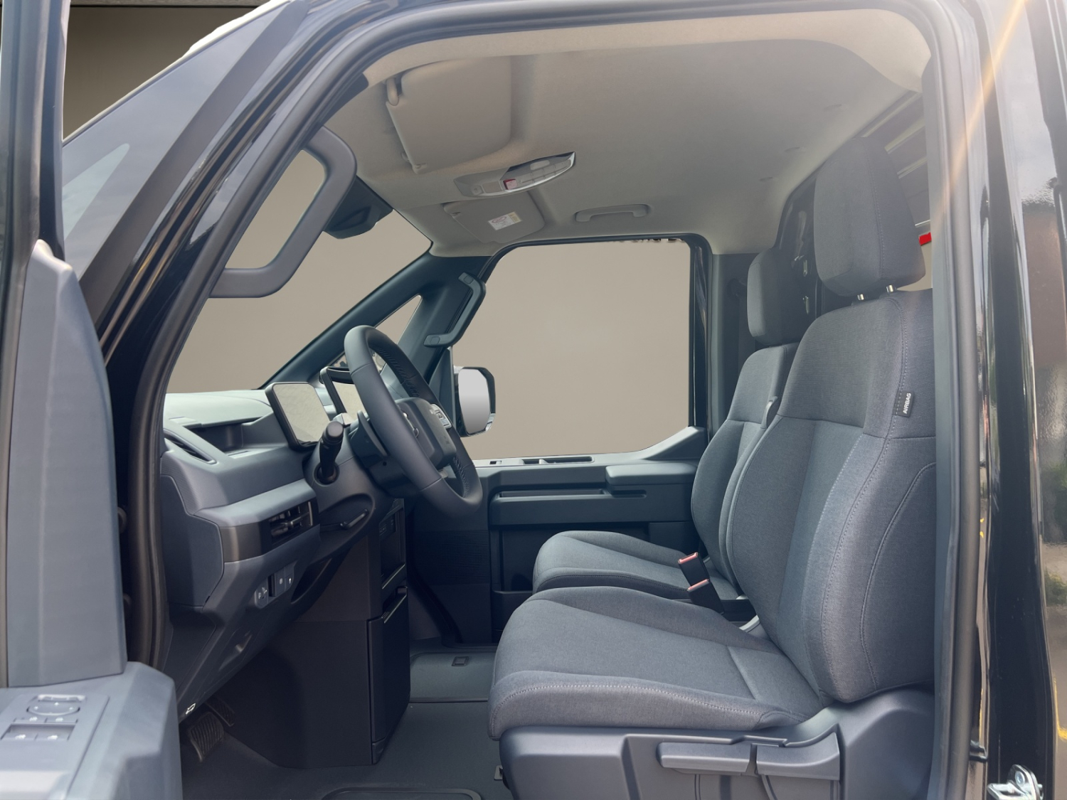 KIA PV5 Cargo 51.5 kWh Plus-image-8