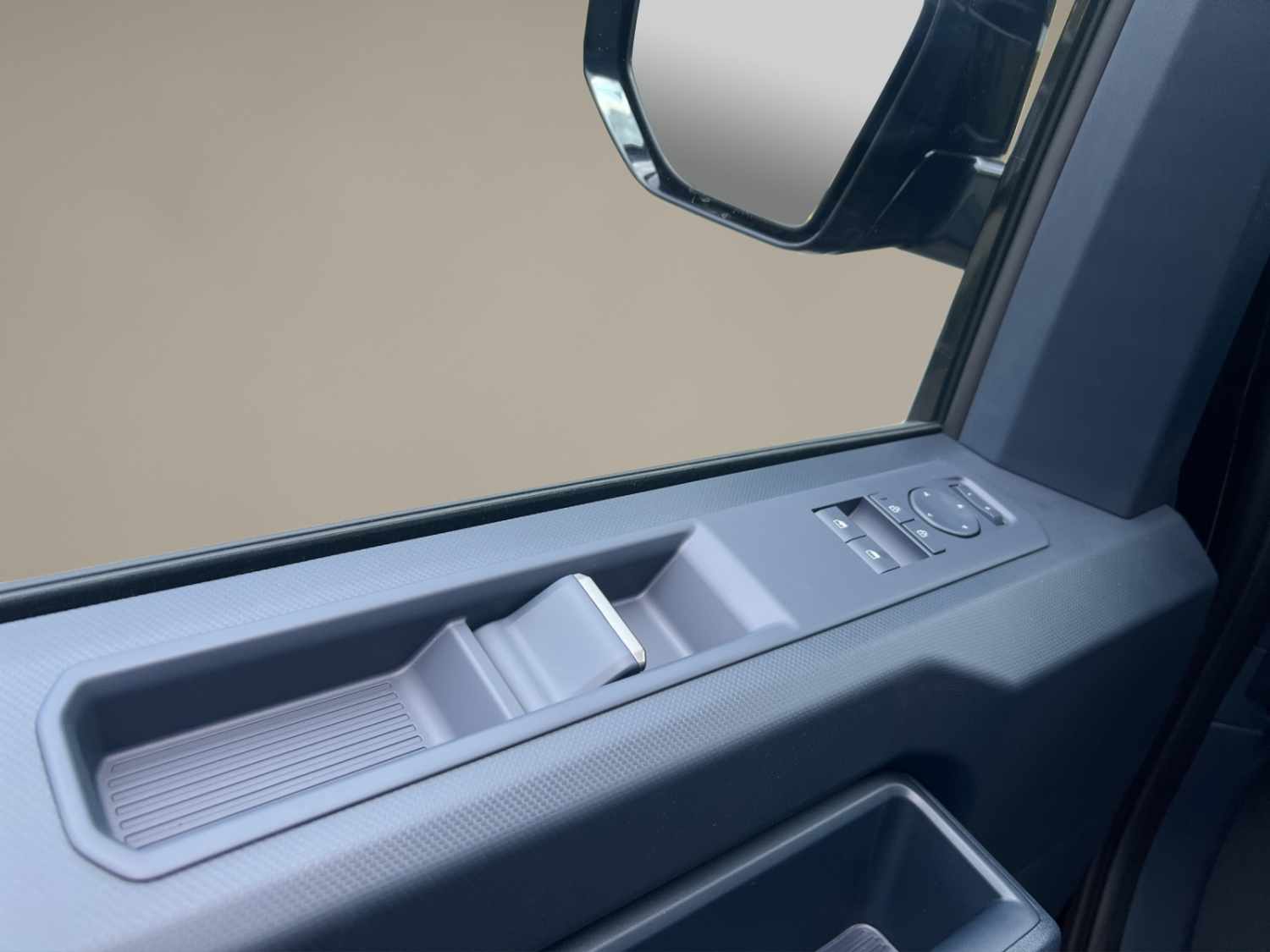 KIA PV5 Cargo 51.5 kWh Plus-image-18