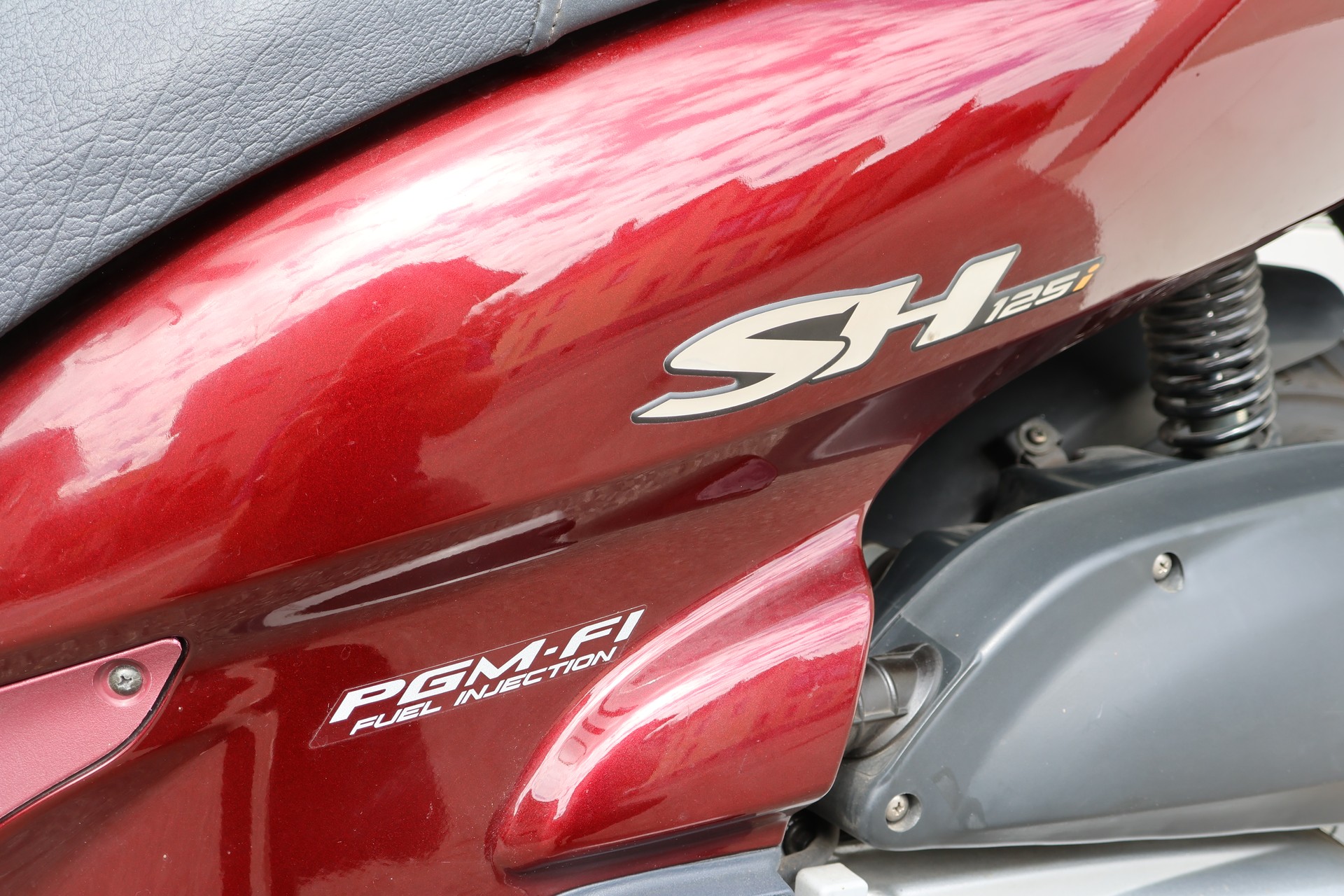 HONDA SH 125 i Topbox-image-9