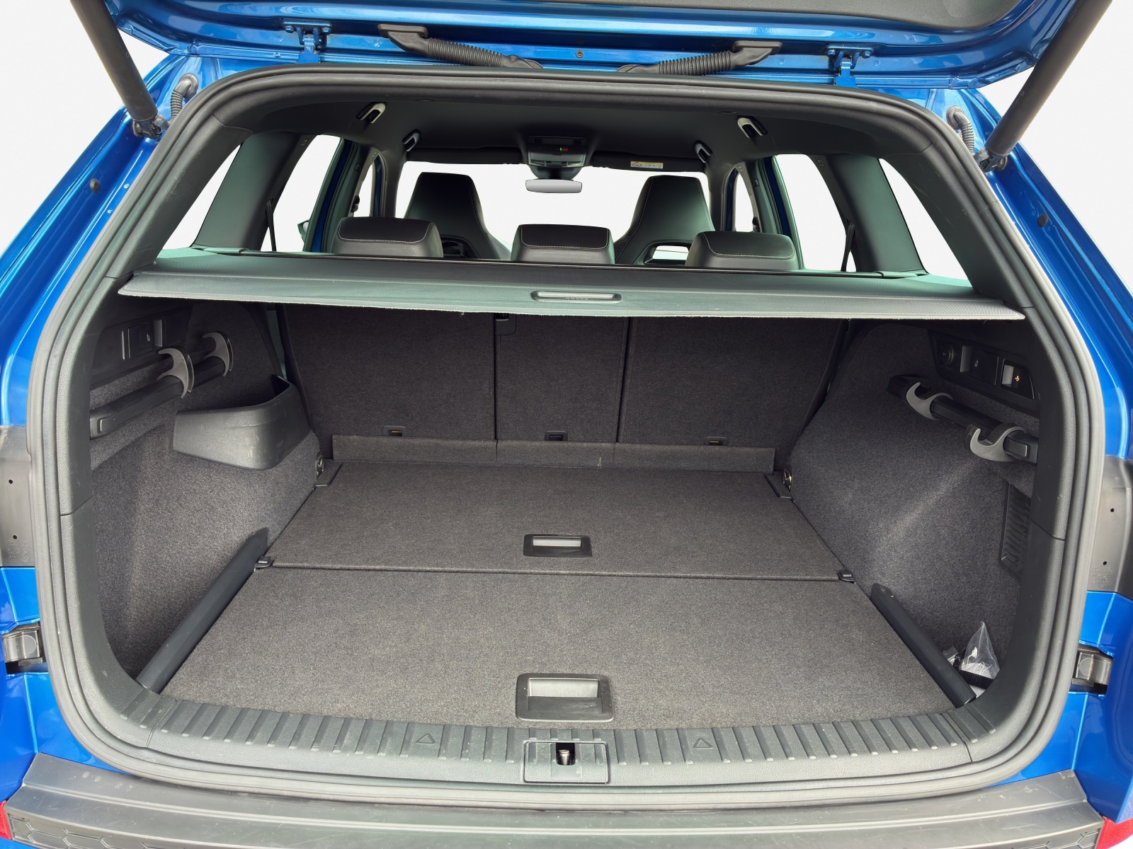 SKODA Kodiaq 2.0 TDI SCR SportLine 4x4 DSG-image-12
