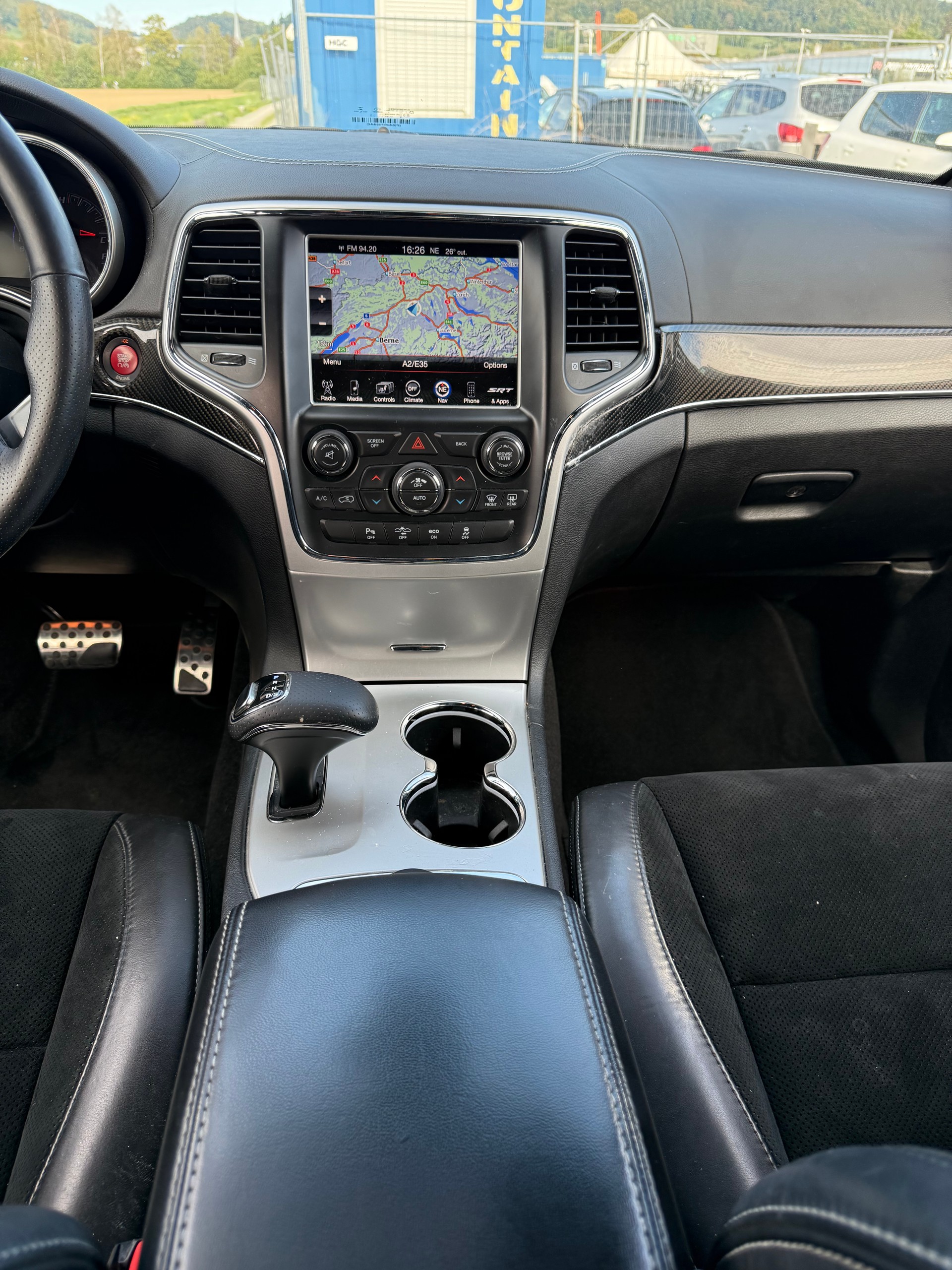 JEEP Grand Cherokee 6.4 V8 HEMI SRT8 Automatic-image-7