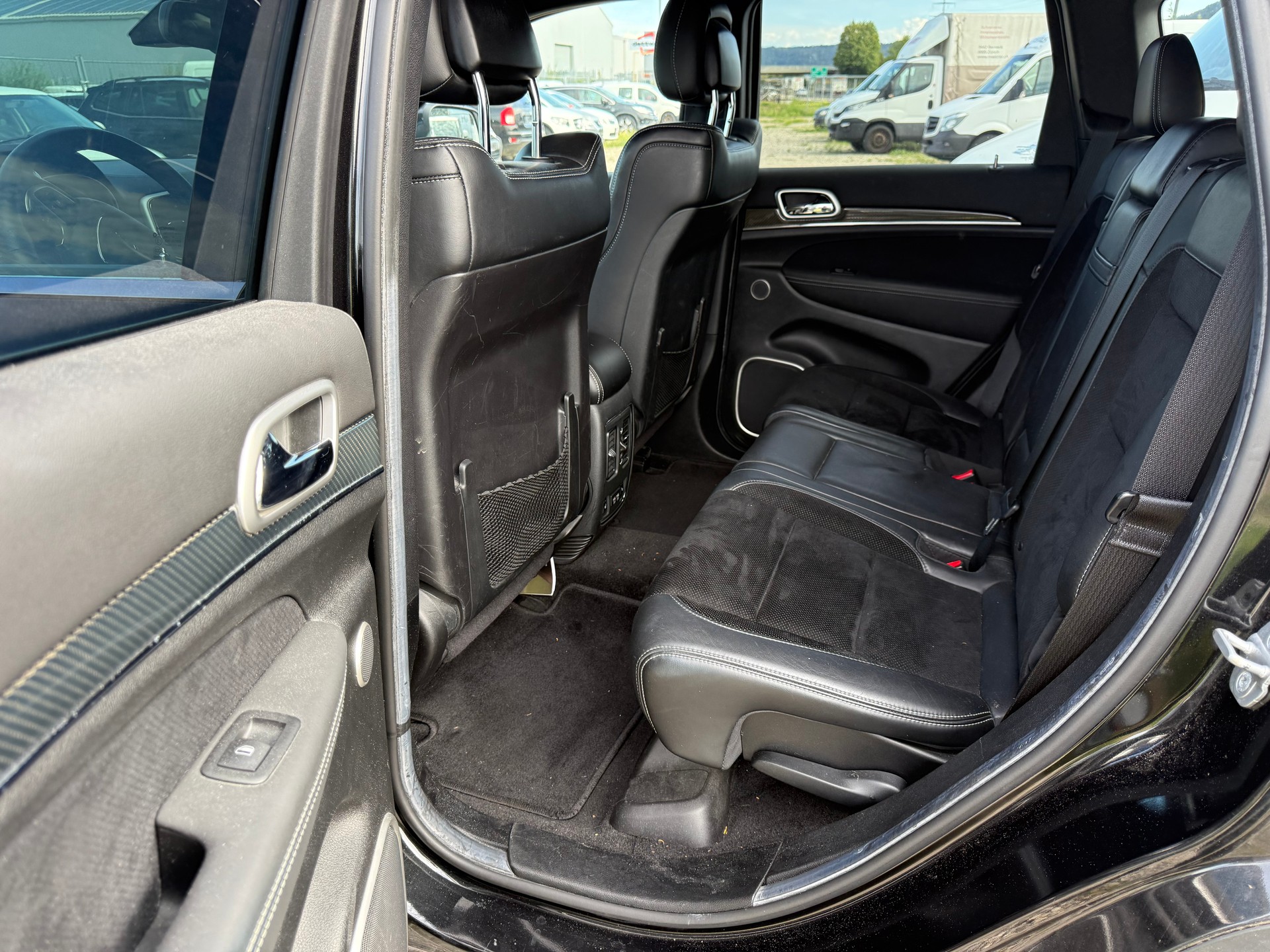 JEEP Grand Cherokee 6.4 V8 HEMI SRT8 Automatic-image-10