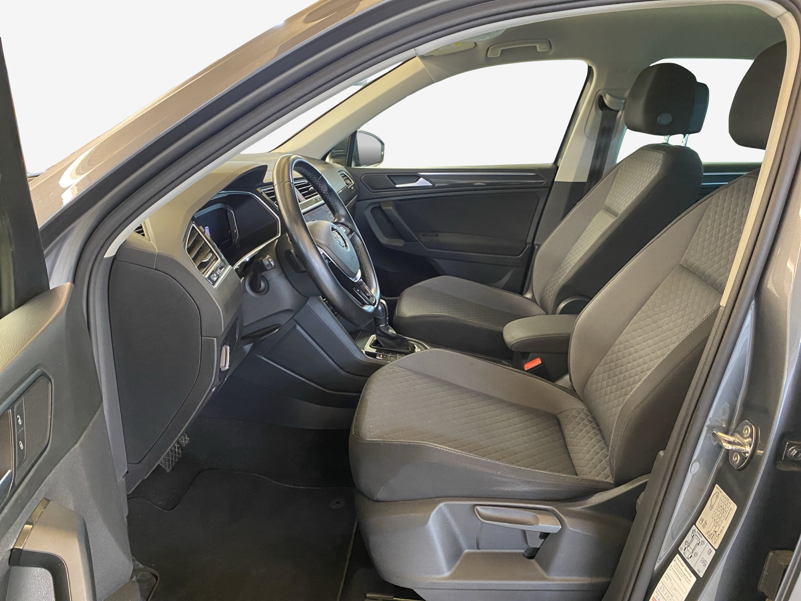 VW Tiguan 2.0TSI Comfortline 4Motion DSG-image-7