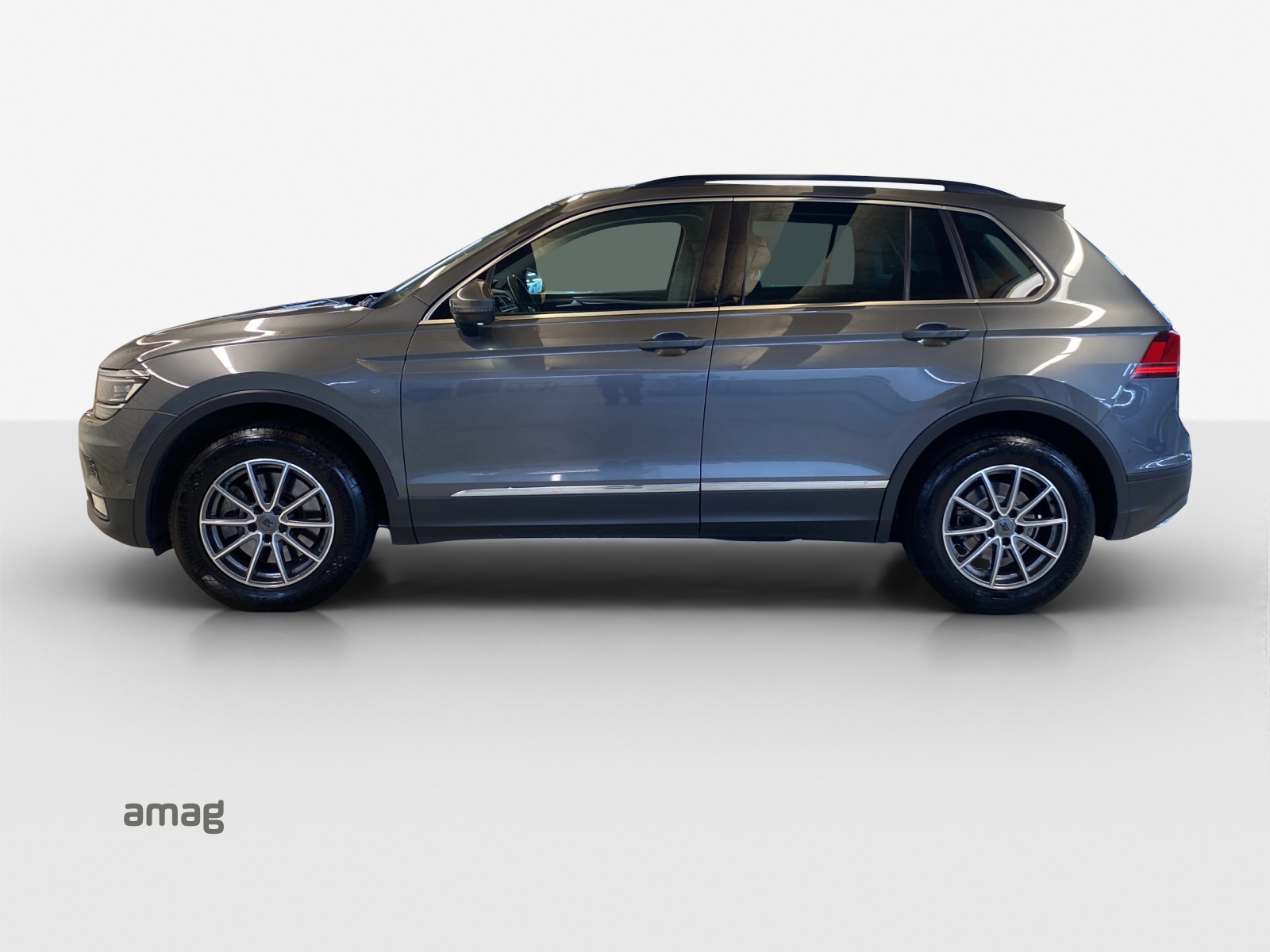 VW Tiguan 2.0TSI Comfortline 4Motion DSG-image-1