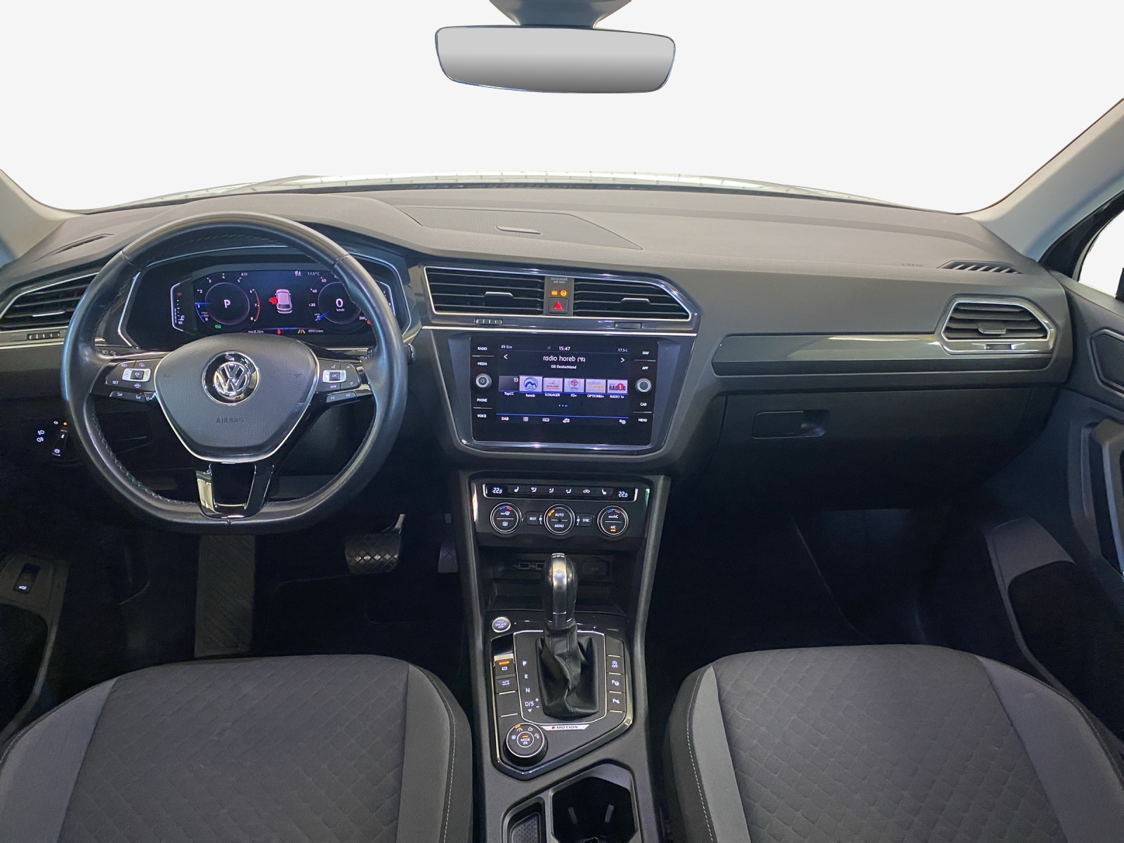 VW Tiguan 2.0TSI Comfortline 4Motion DSG-image-8
