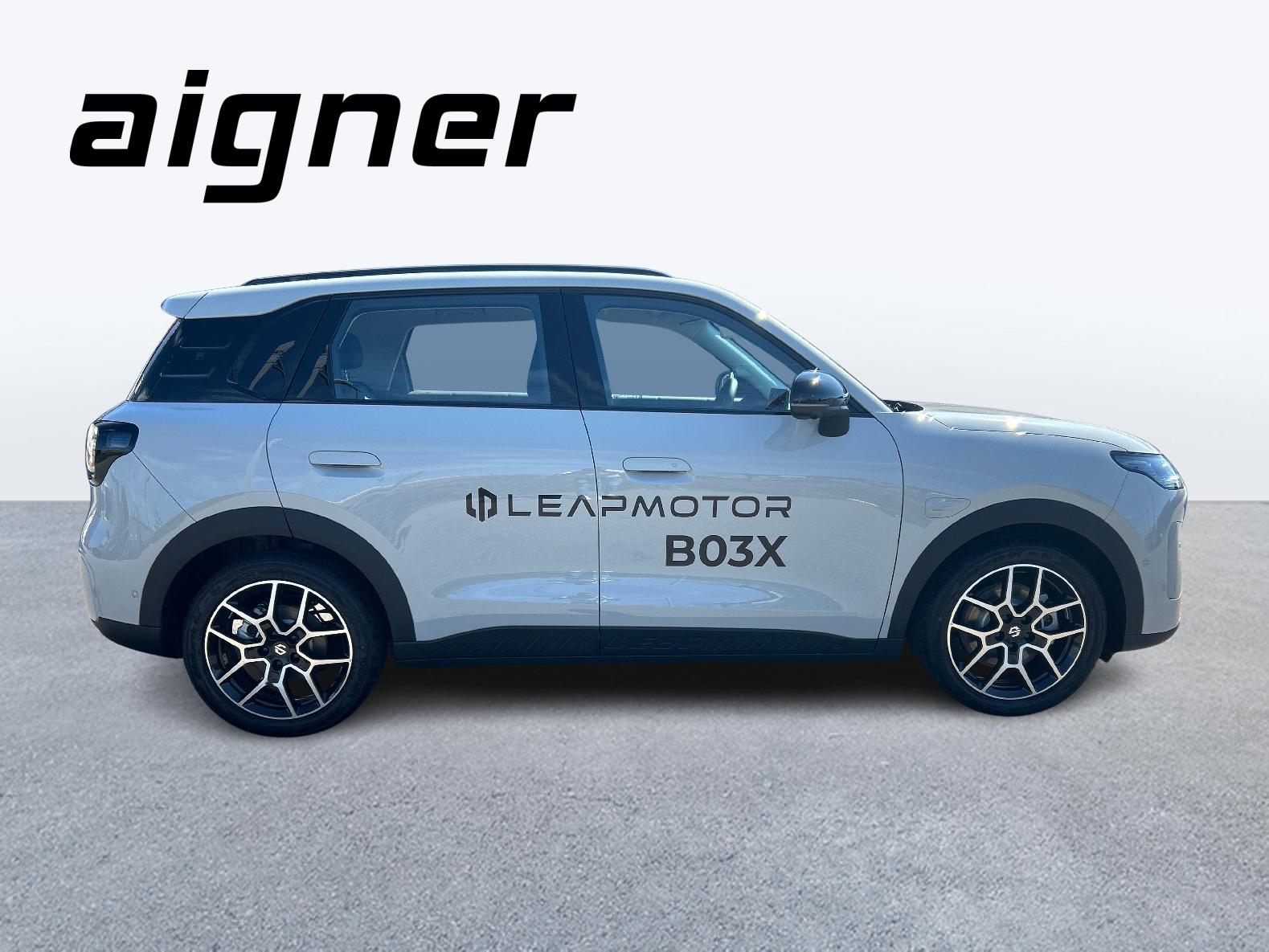 LEAPMOTOR B03X EV-image-5