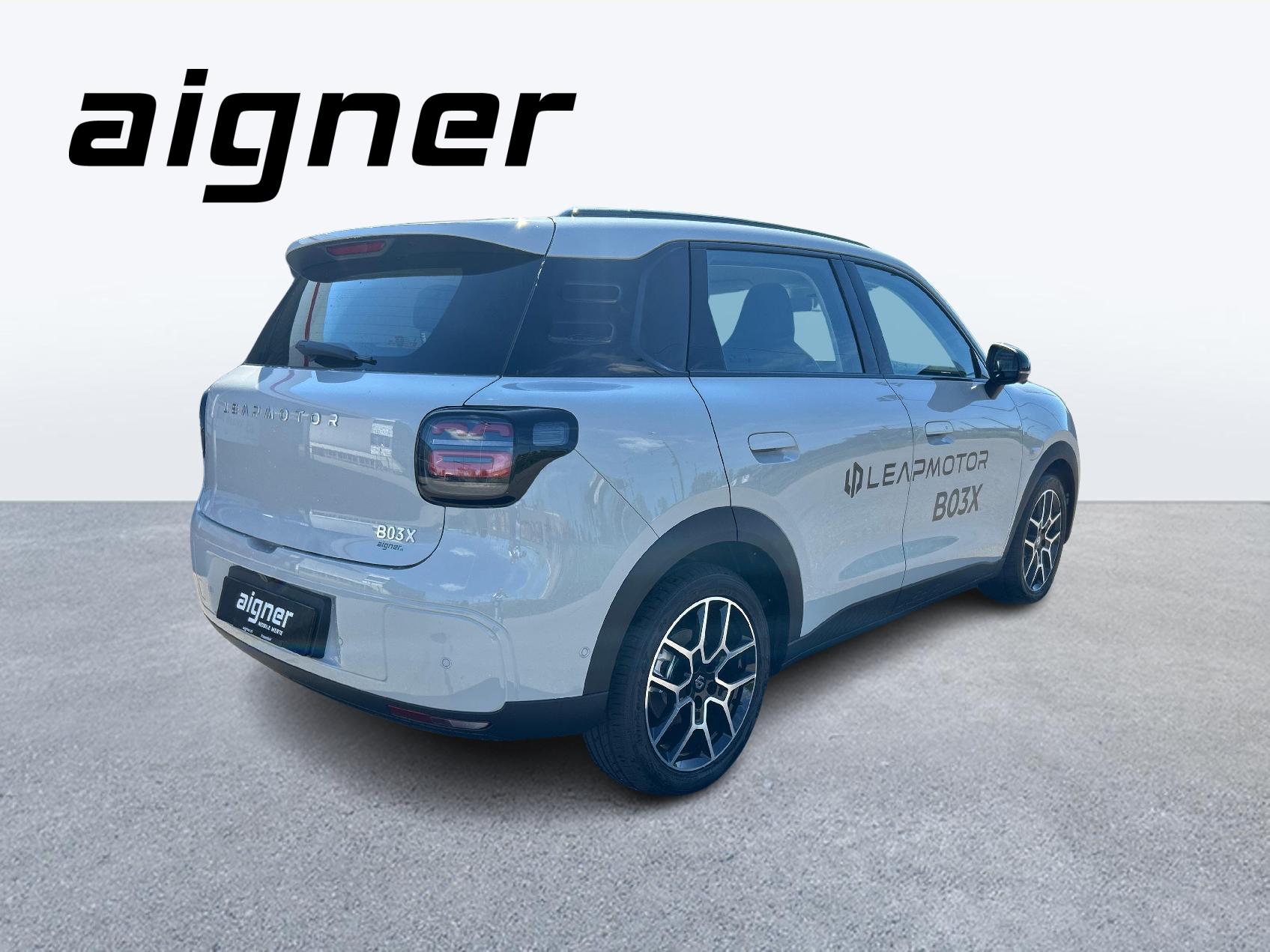 LEAPMOTOR B03X EV-image-4
