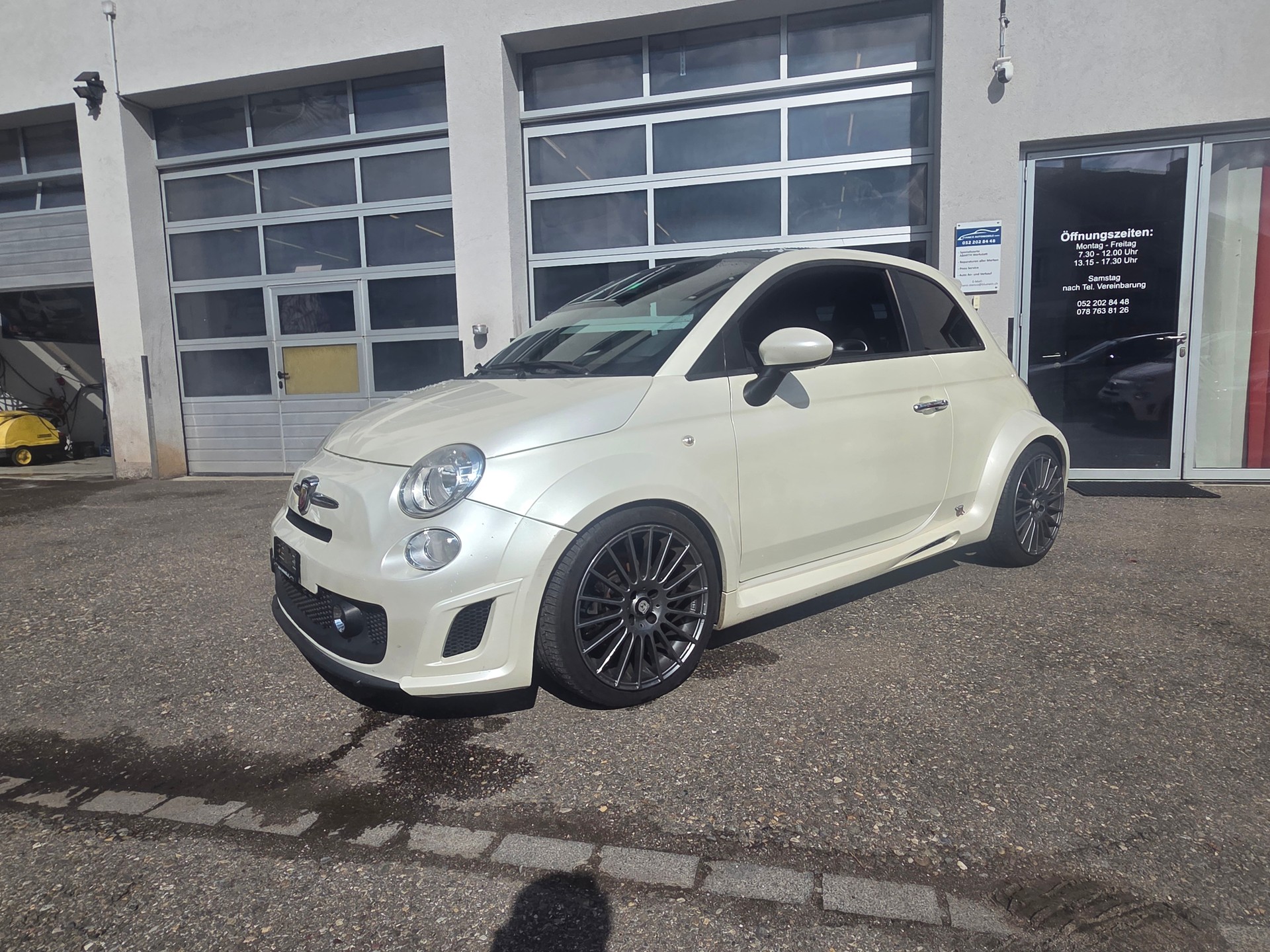 FIAT 500 1.4 16V Turbo Abarth-image-9