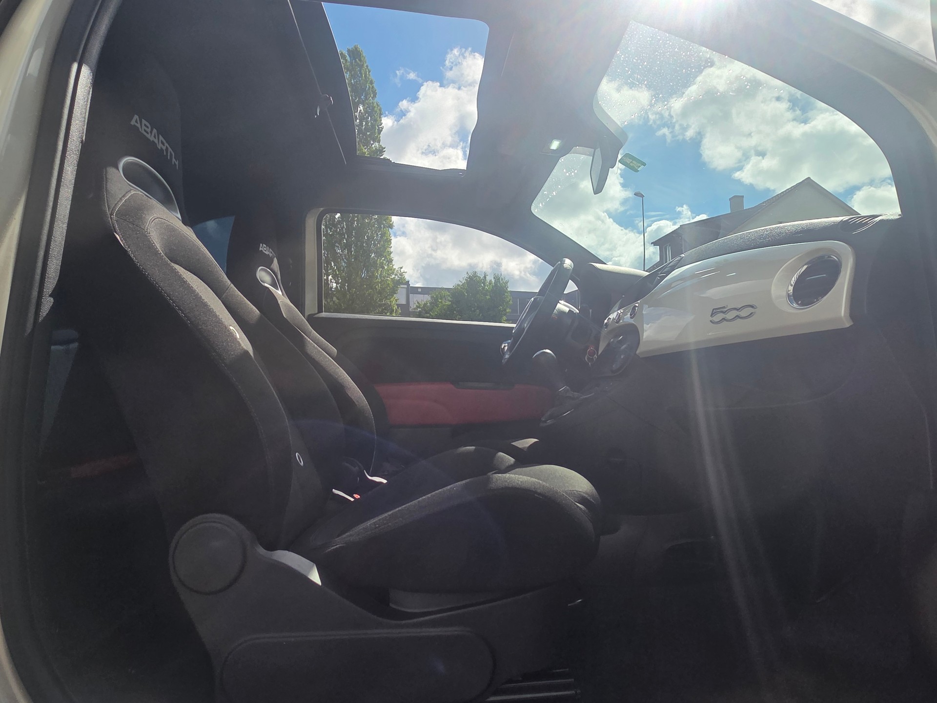 FIAT 500 1.4 16V Turbo Abarth-image-2