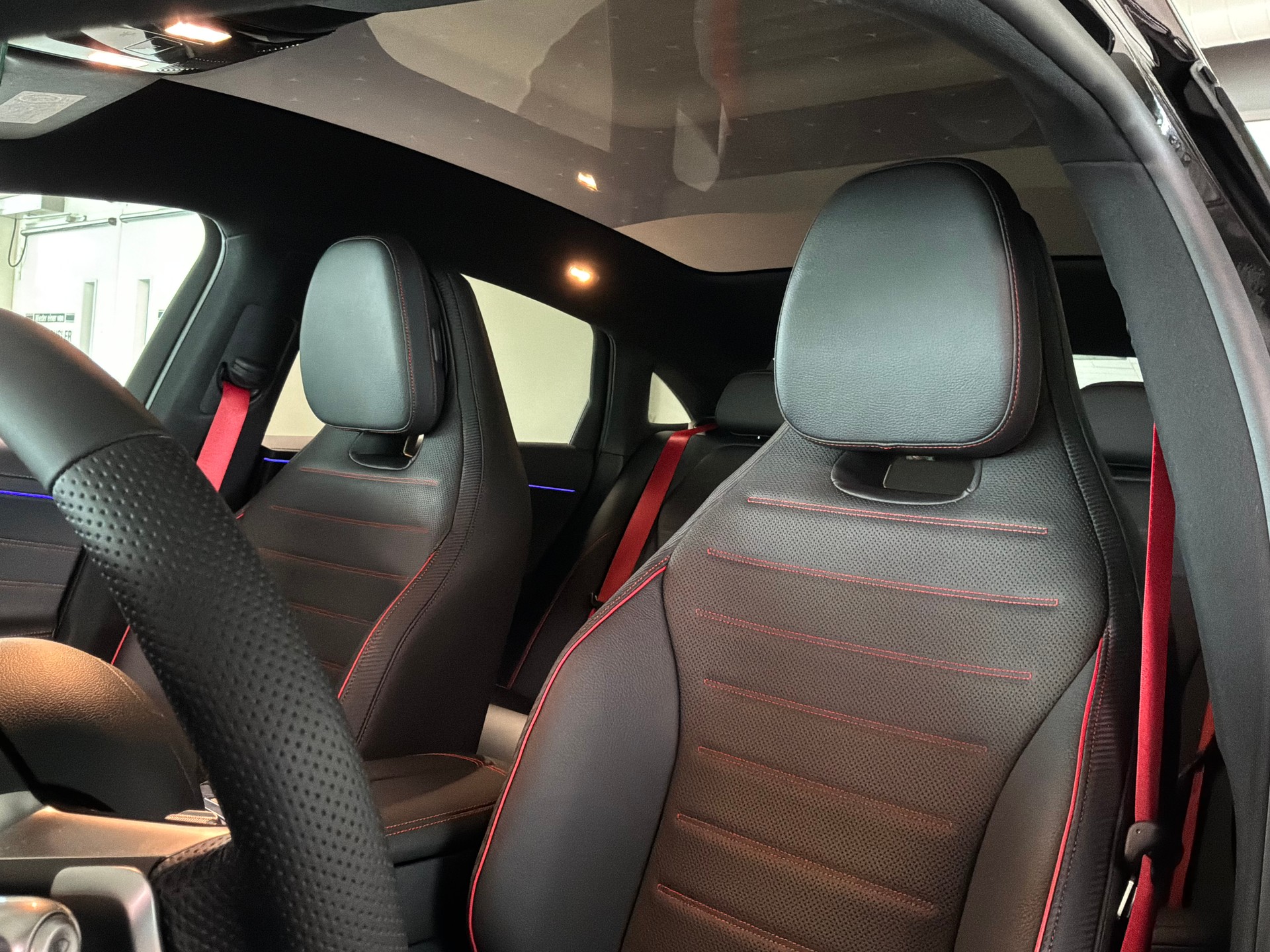 MERCEDES-BENZ C400 4Matic EQ Technologie-image-11
