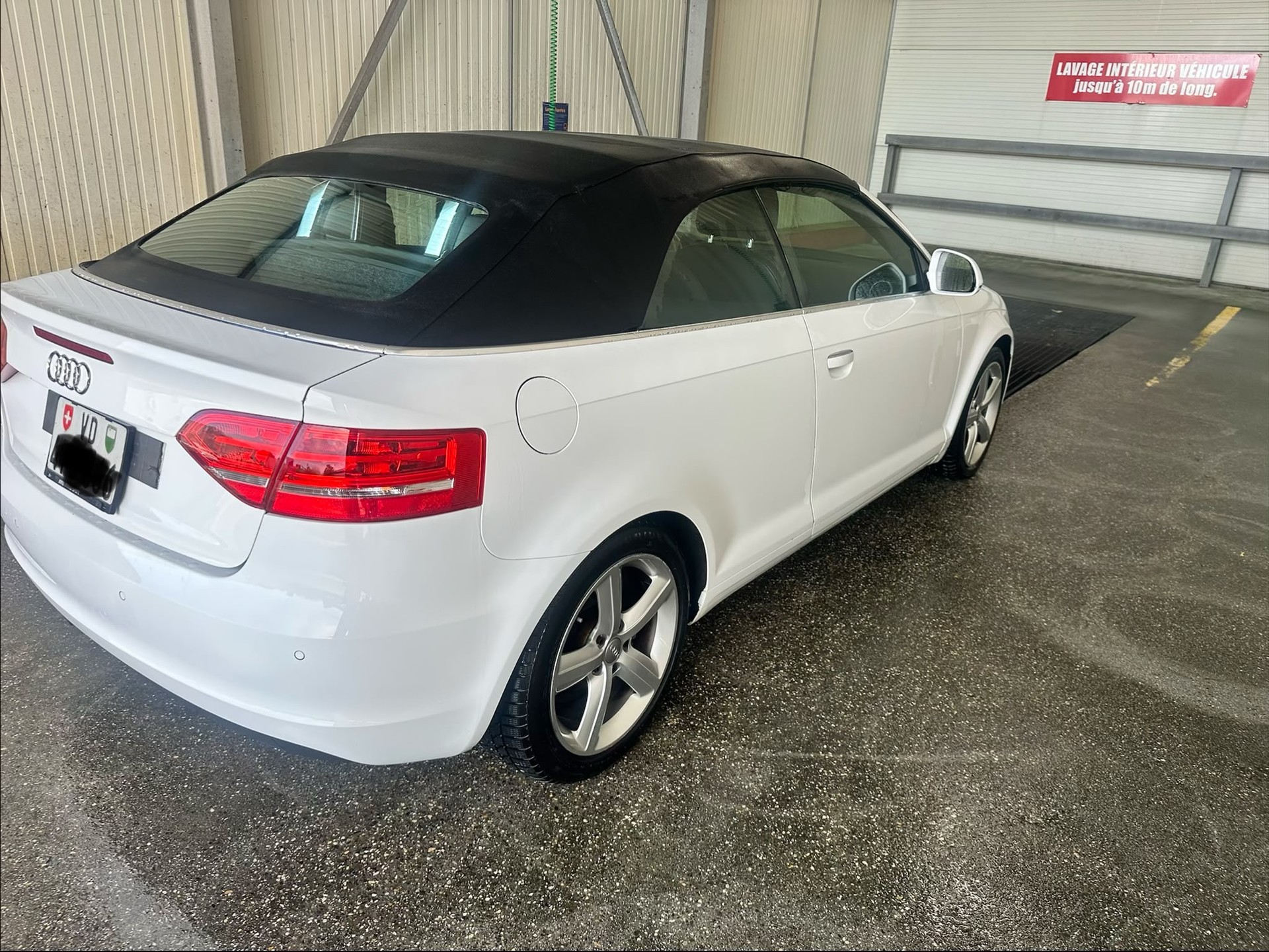 AUDI A3 Cabriolet 1.8 TFSI Sunshine-image-3