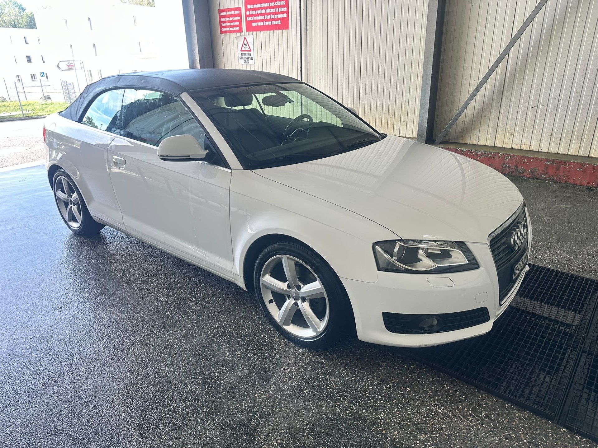 AUDI A3 Cabriolet 1.8 TFSI Sunshine-image-0