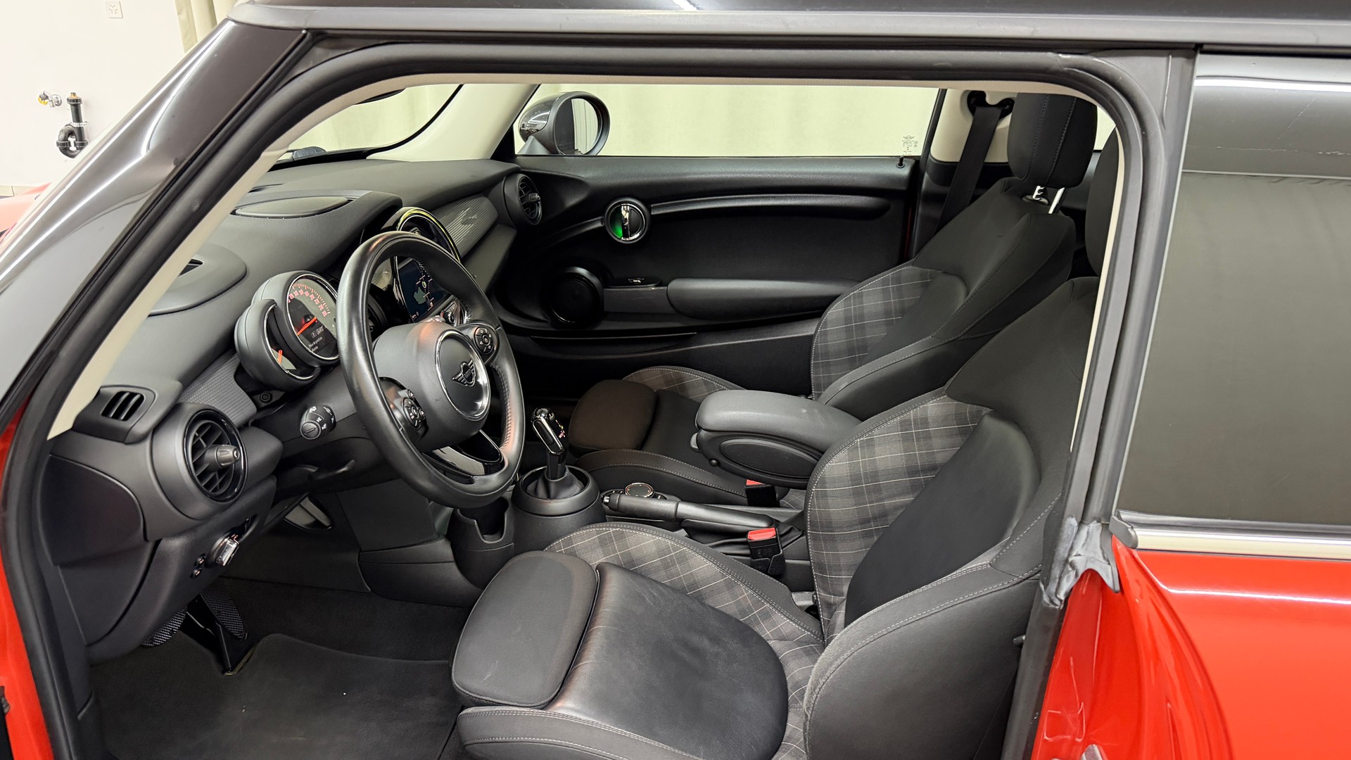 MINI Cooper Steptronic DKG-image-6