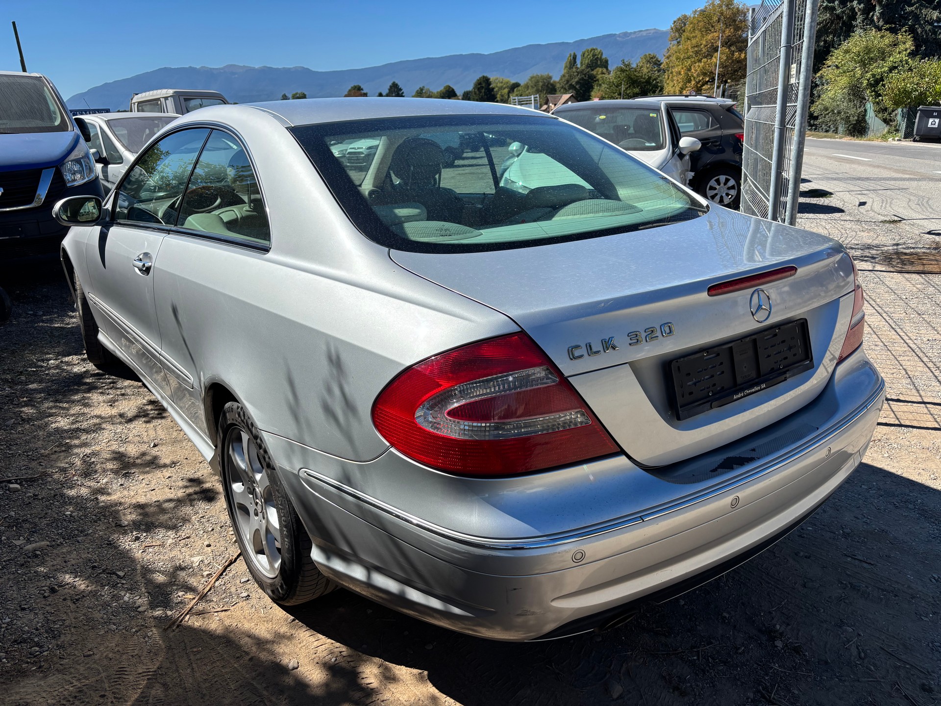MERCEDES-BENZ CLK 320 Elégance Automatic-image-3