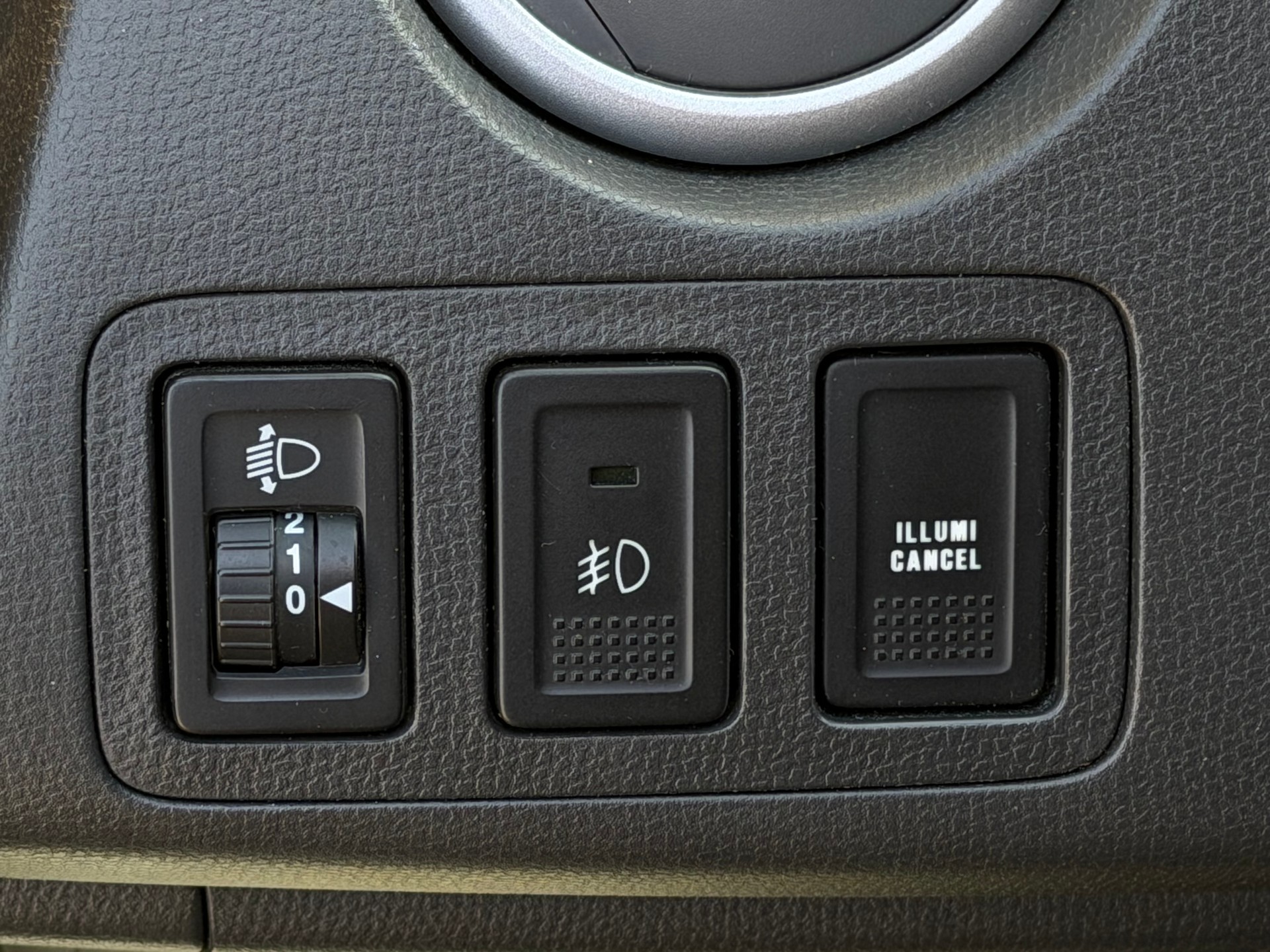 SUZUKI Swift 1.3i 16V GL Top-image-14
