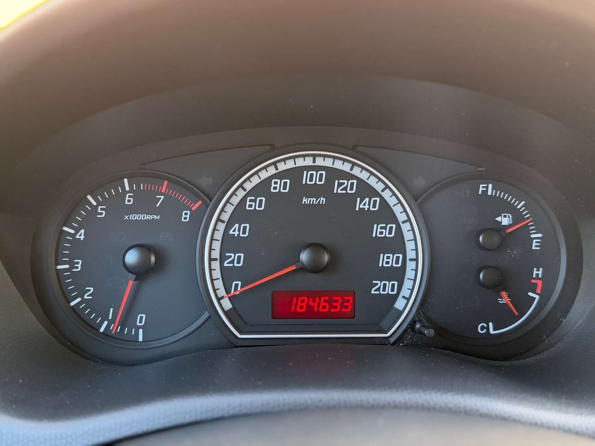 SUZUKI Swift 1.3i 16V GL Top-image-20