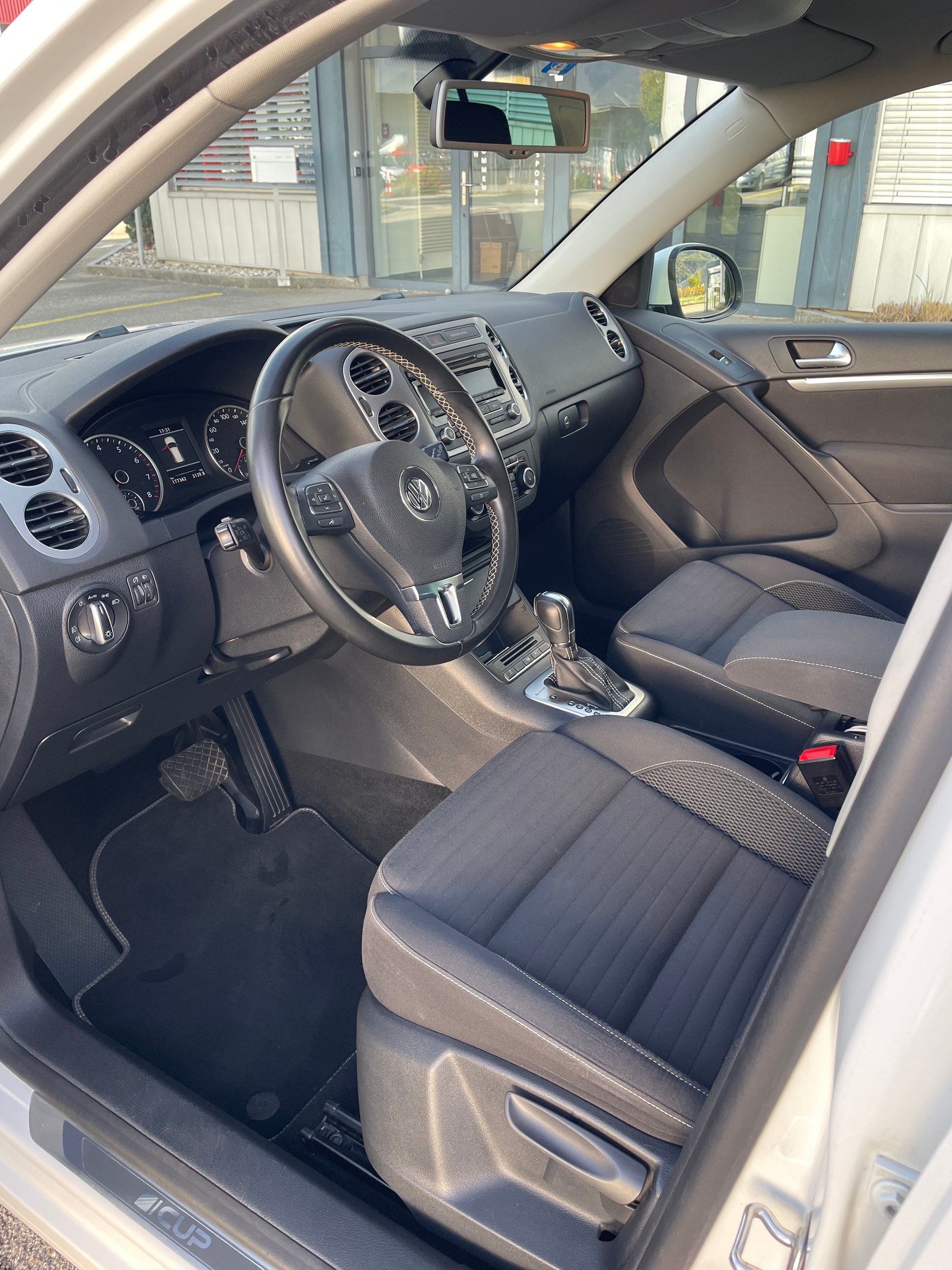 VW Tiguan 2.0 TSI Cup 4Motion DSG-image-8