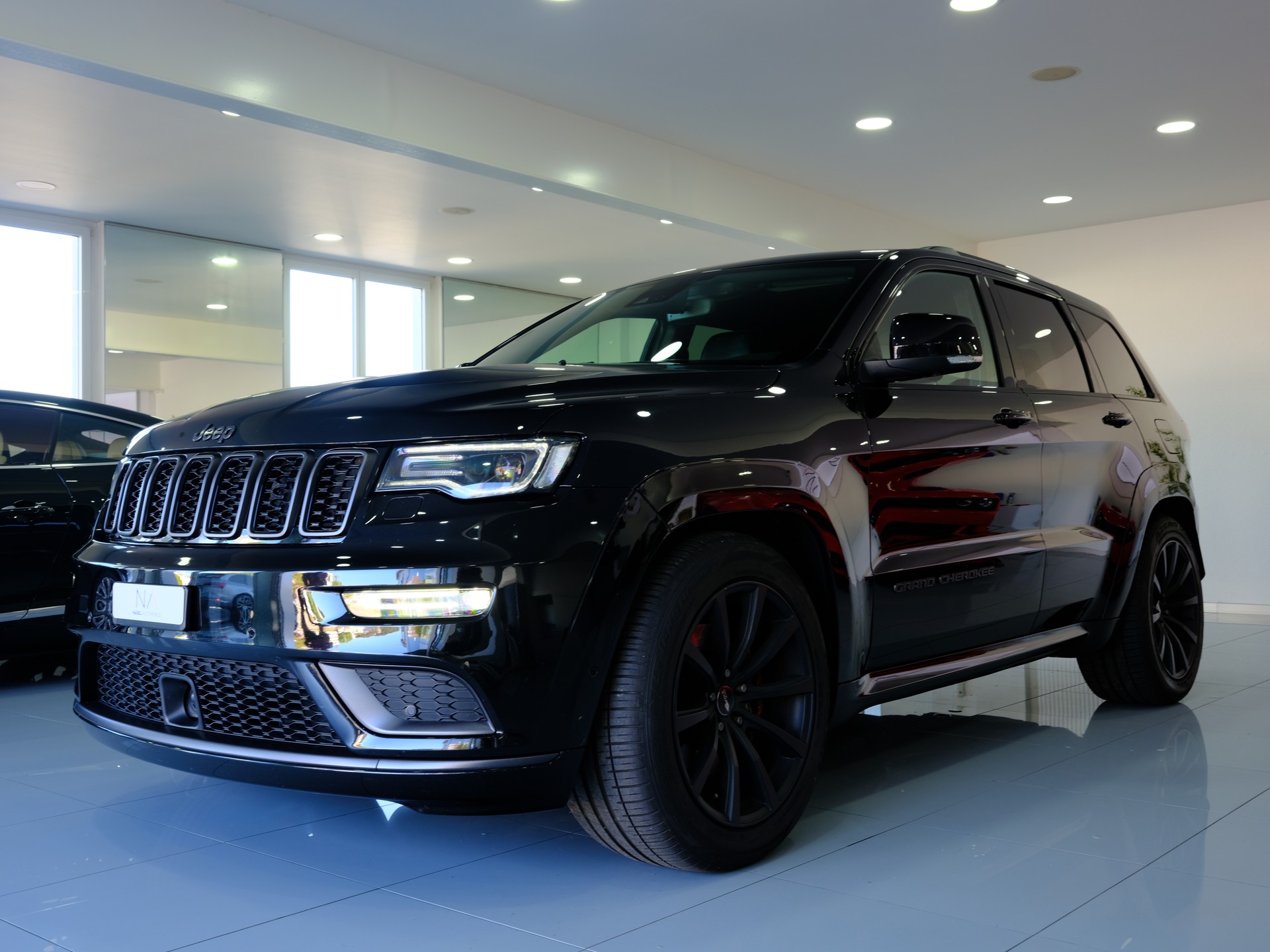 JEEP Grand Cherokee 3.0 CRD Summit Automatic *PANORAMADACH* *RÜCKFAHRKAMERA*-image-3