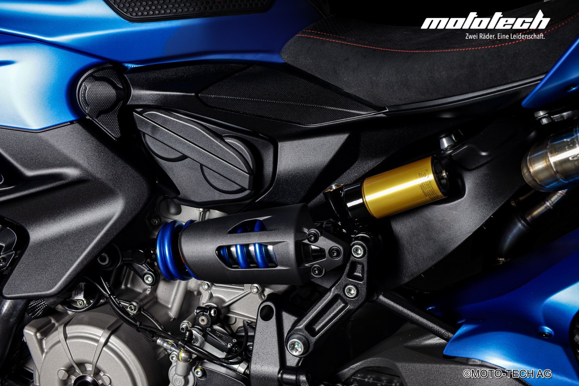 DUCATI Streetfighter V2 QD-image-9