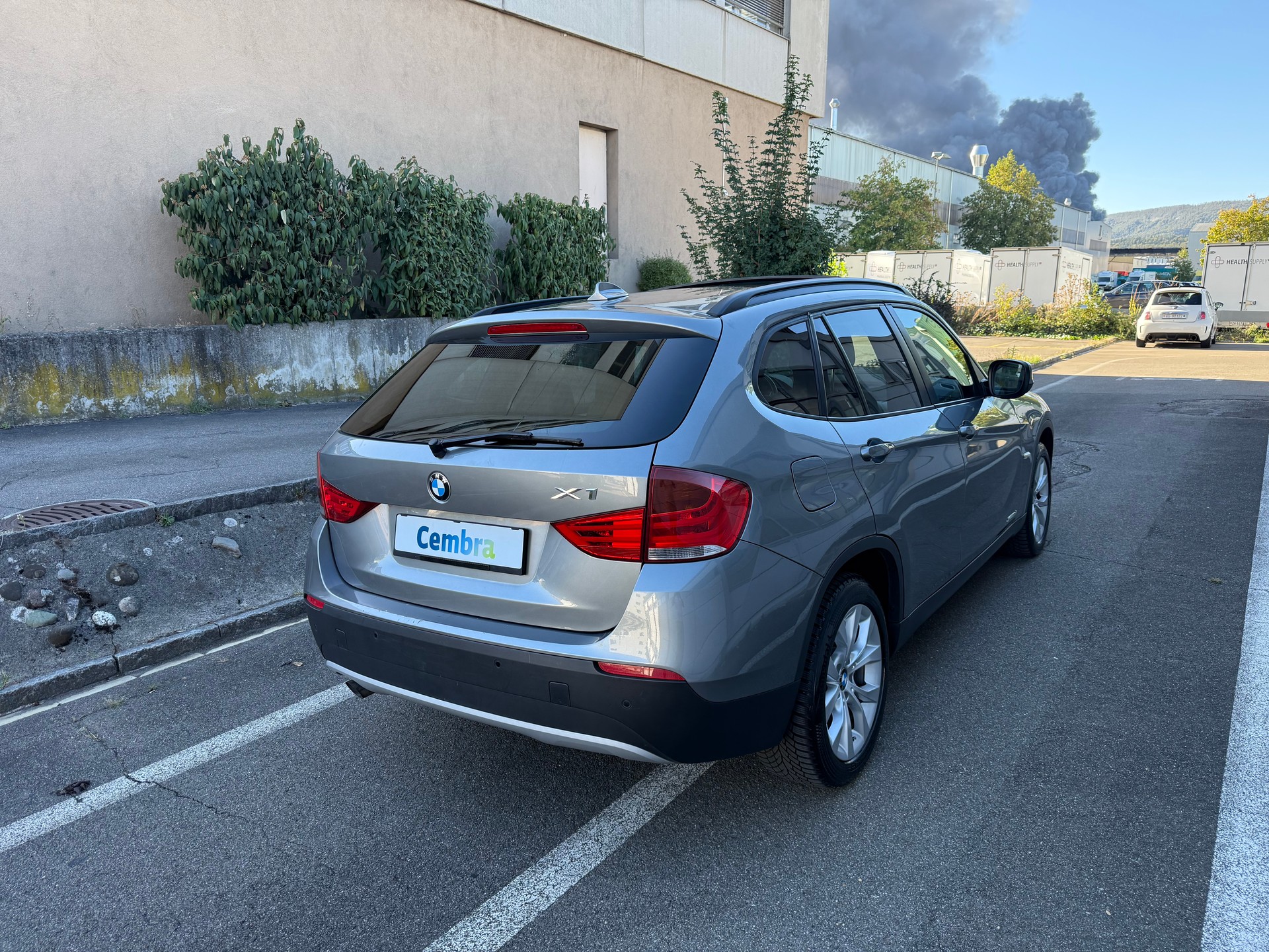 BMW X1 xDrive 20d Steptronic *Frisch ab MFK *Tempomat *Automat *Abnehmbare Anhängerkupplung *Sitzheizung *Panorama-Glasdach-image-3