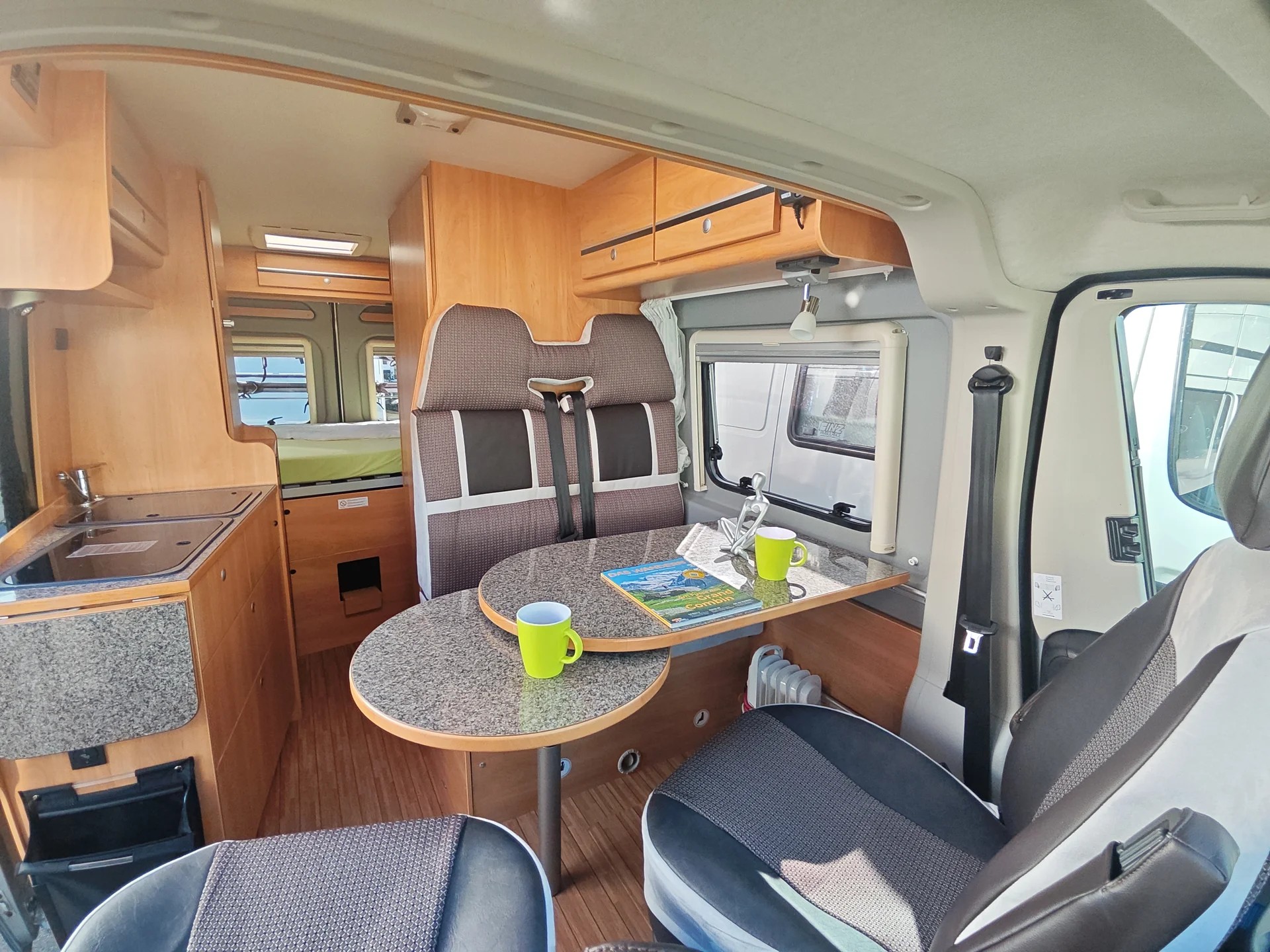 PÖSSL 2 WIN *** Pkw-ähnliche Alltagstauglichkeit, bewährten Qualität des Kastenwagen-Marktführers ***-showroom-element-1