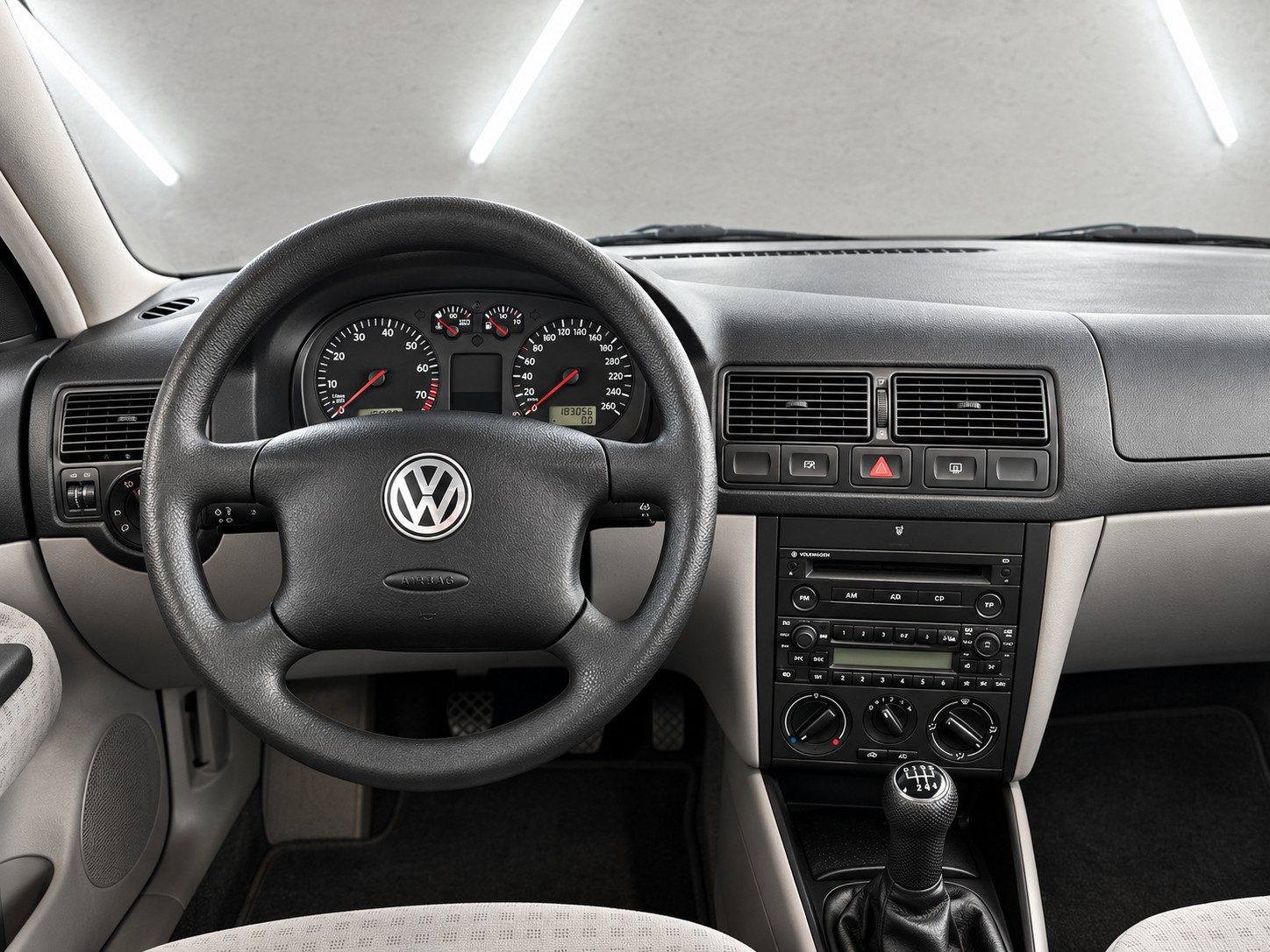 VW Golf 1.6 16V-image-8