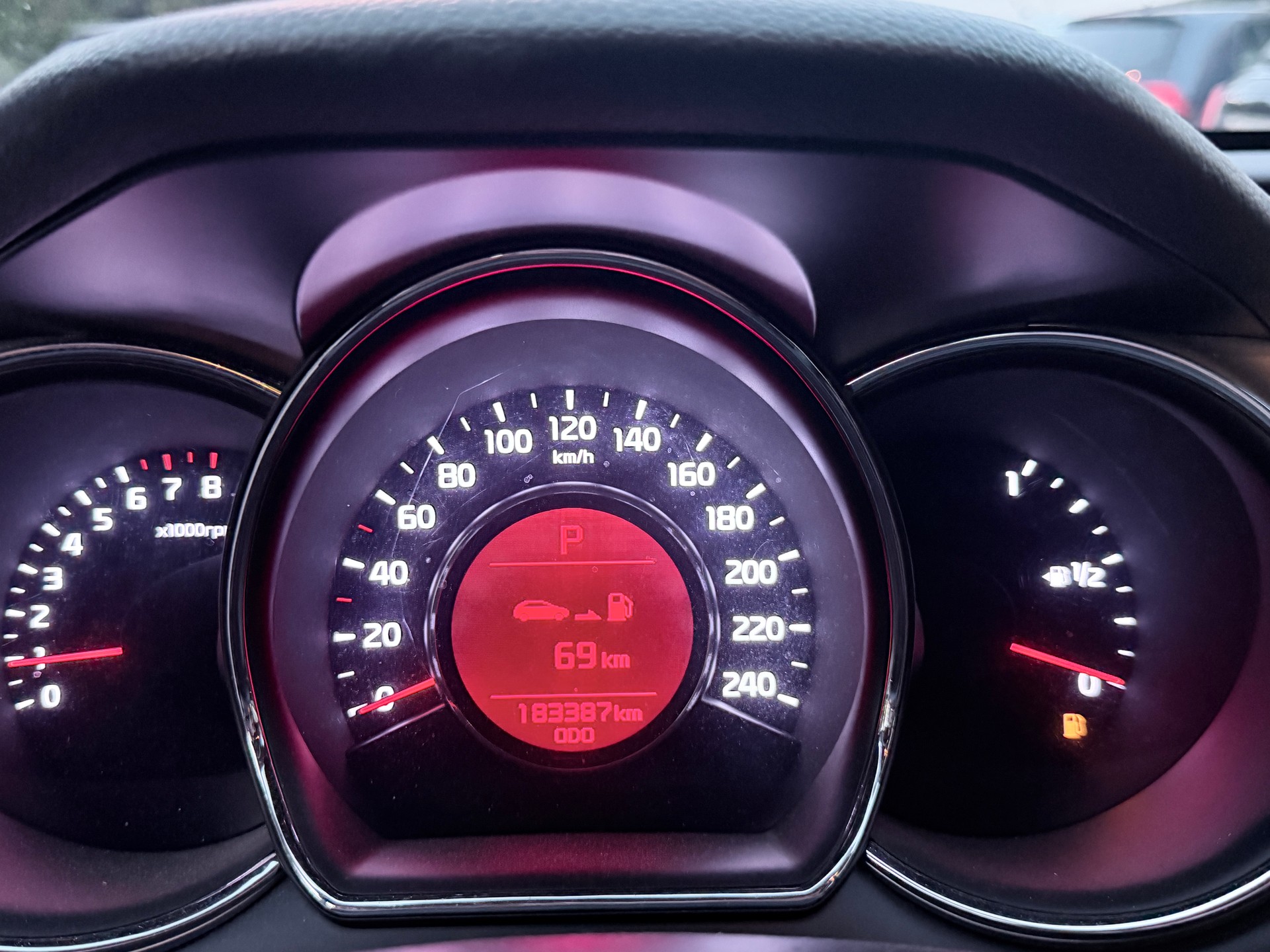 KIA Cee'd Sportswagon 1.6 GDi Trend DCT-image-10