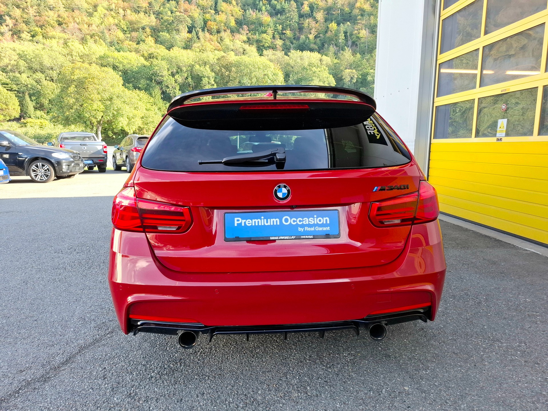 BMW 340i xDrive Touring M Sport Steptronic-image-5