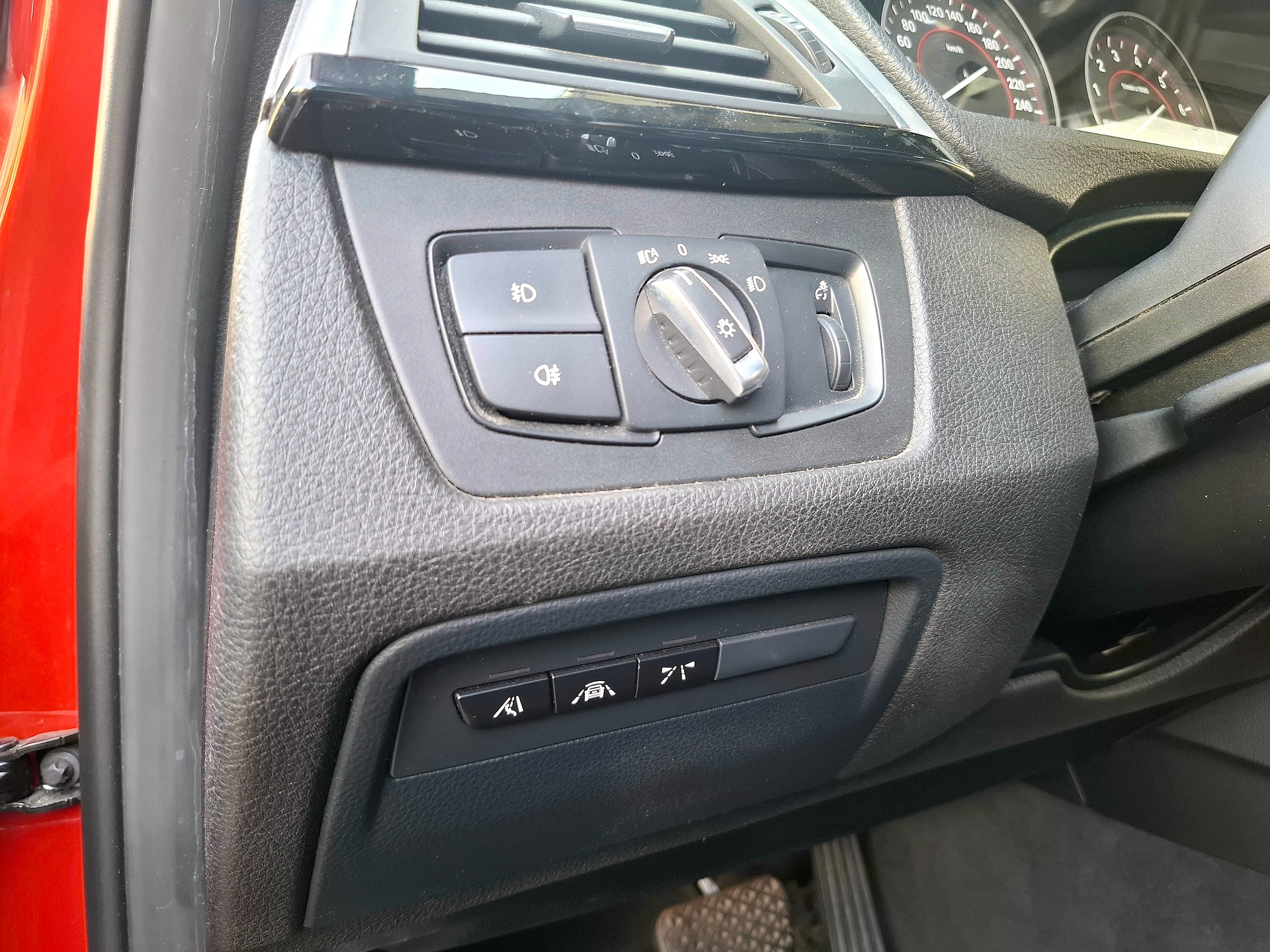 BMW 340i xDrive Touring M Sport Steptronic-image-15