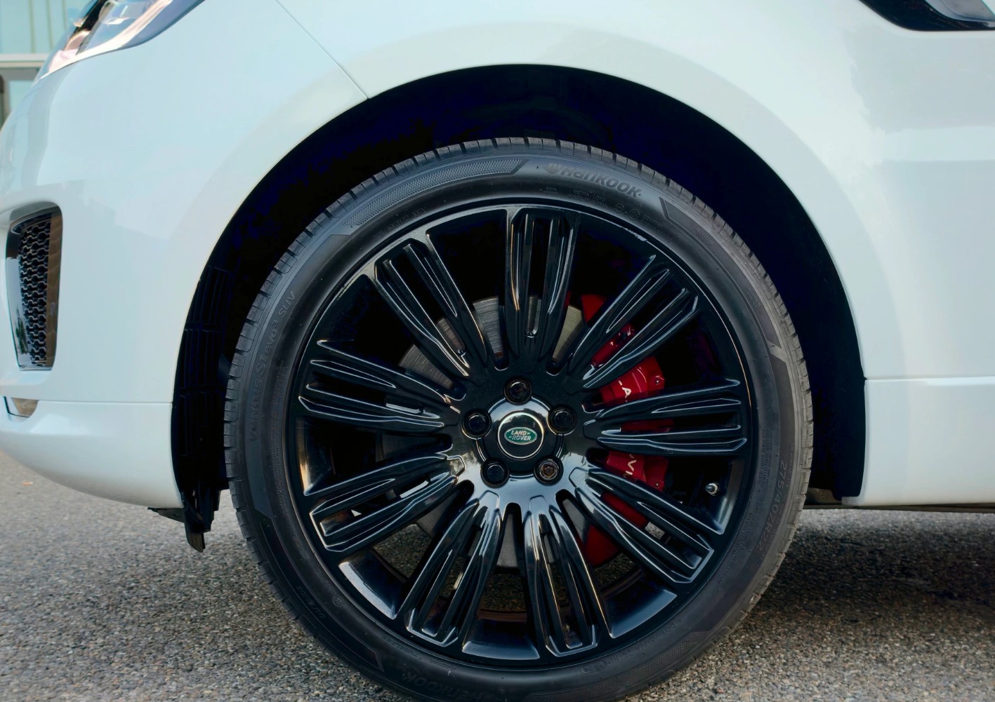 LAND ROVER 5.0 V8 SC HSE Dynamic-image-13