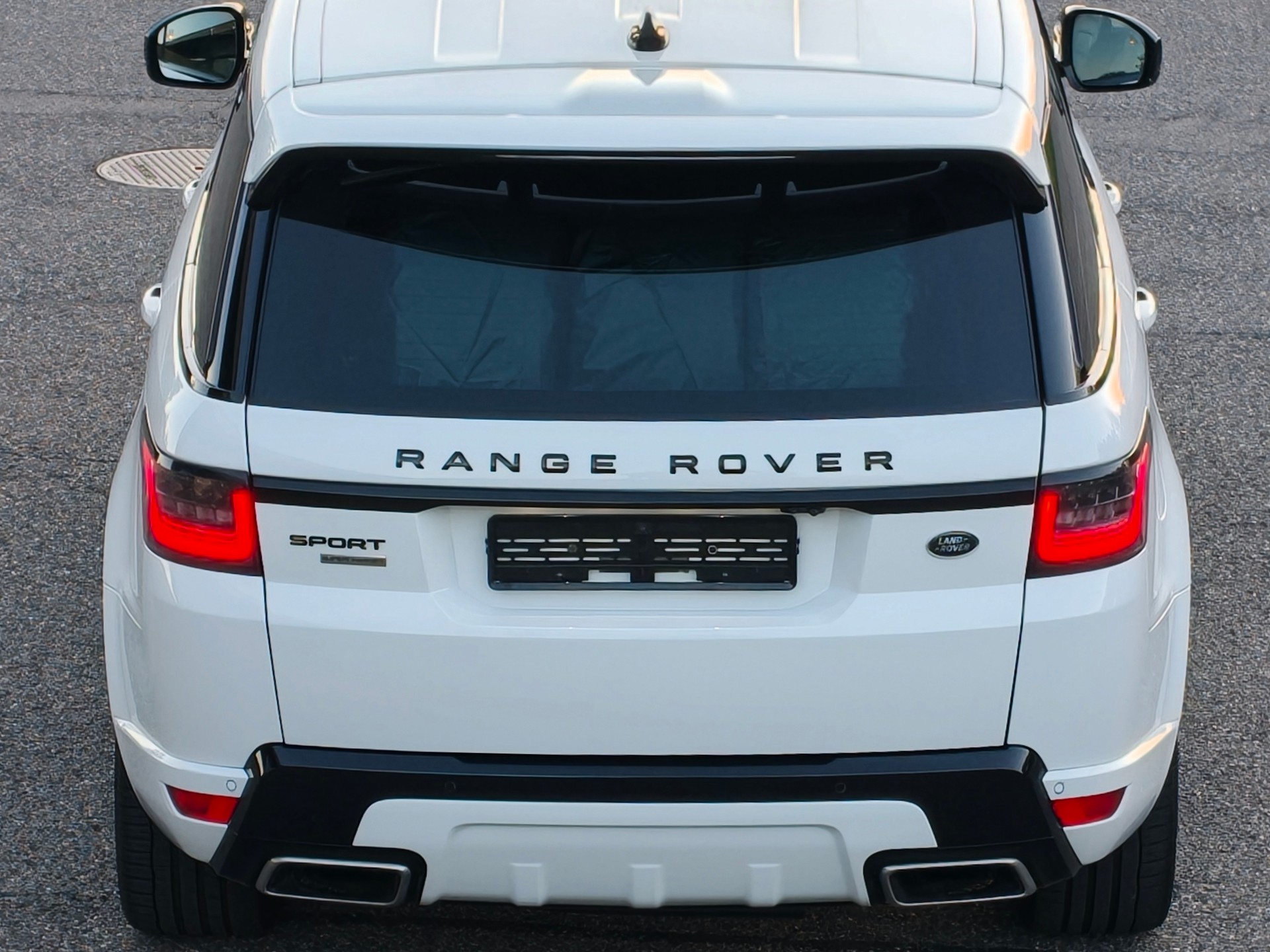 LAND ROVER 5.0 V8 SC HSE Dynamic-image-6