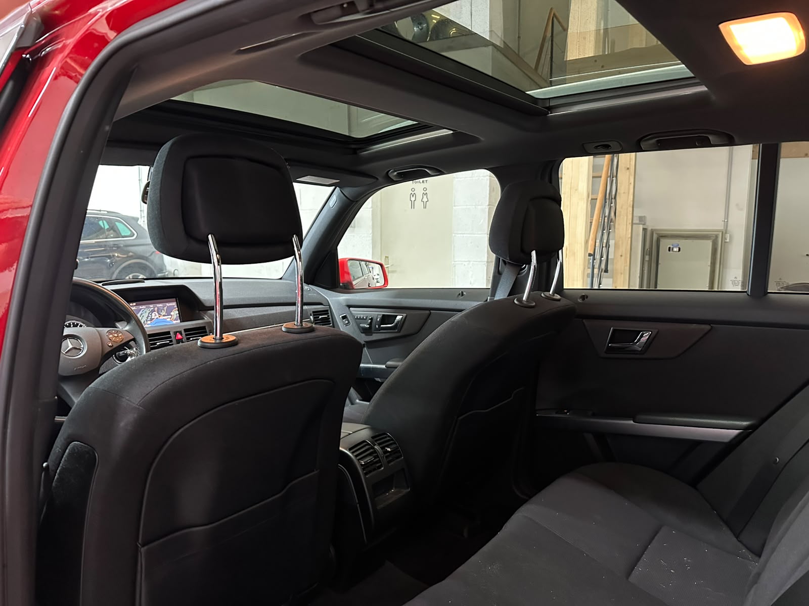MERCEDES-BENZ GLK 350 4Matic 7G-Tronic-image-10
