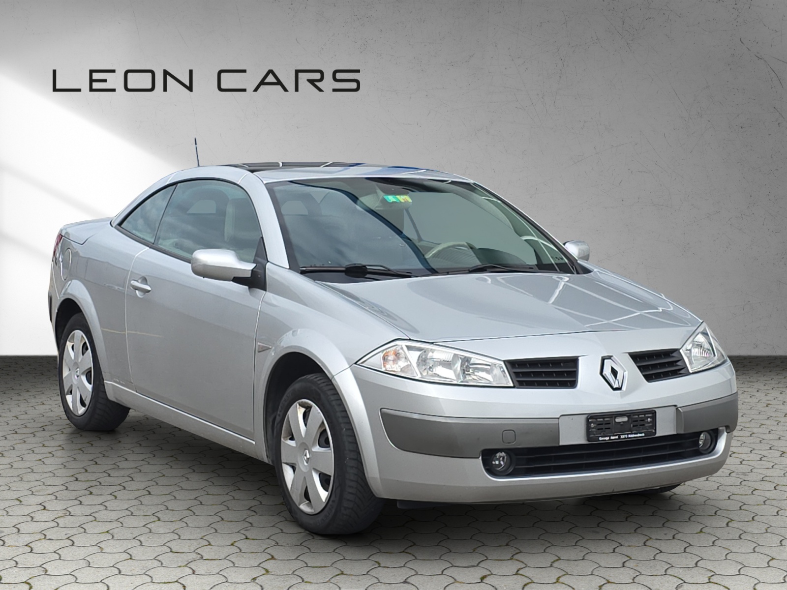 RENAULT Mégane C-C 2.0 16V Automat-image-2