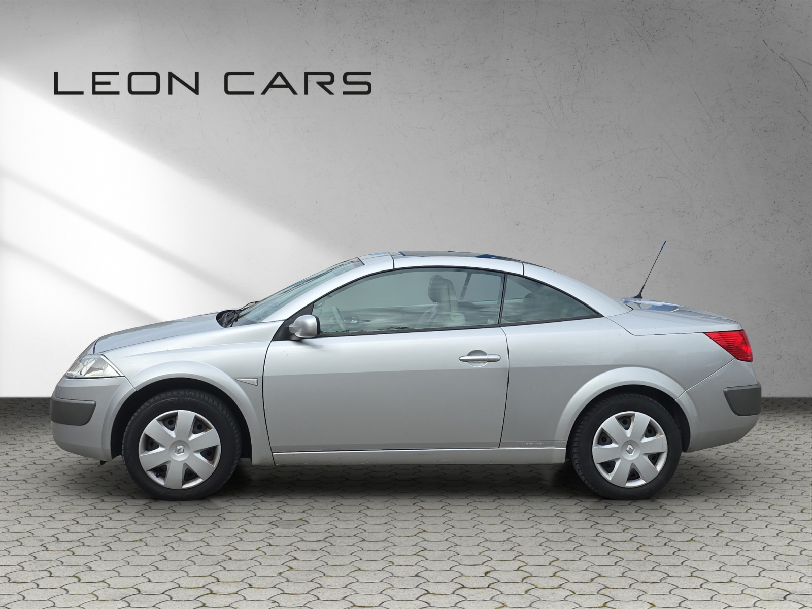 RENAULT Mégane C-C 2.0 16V Automat-image-7