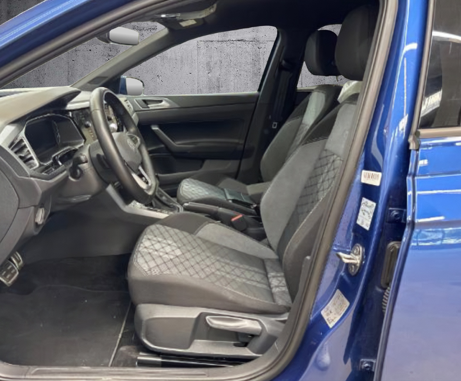 VW Polo 1.0 TSI R-Line DSG *CH-Fahrzeug / Werksgarantie*-image-6