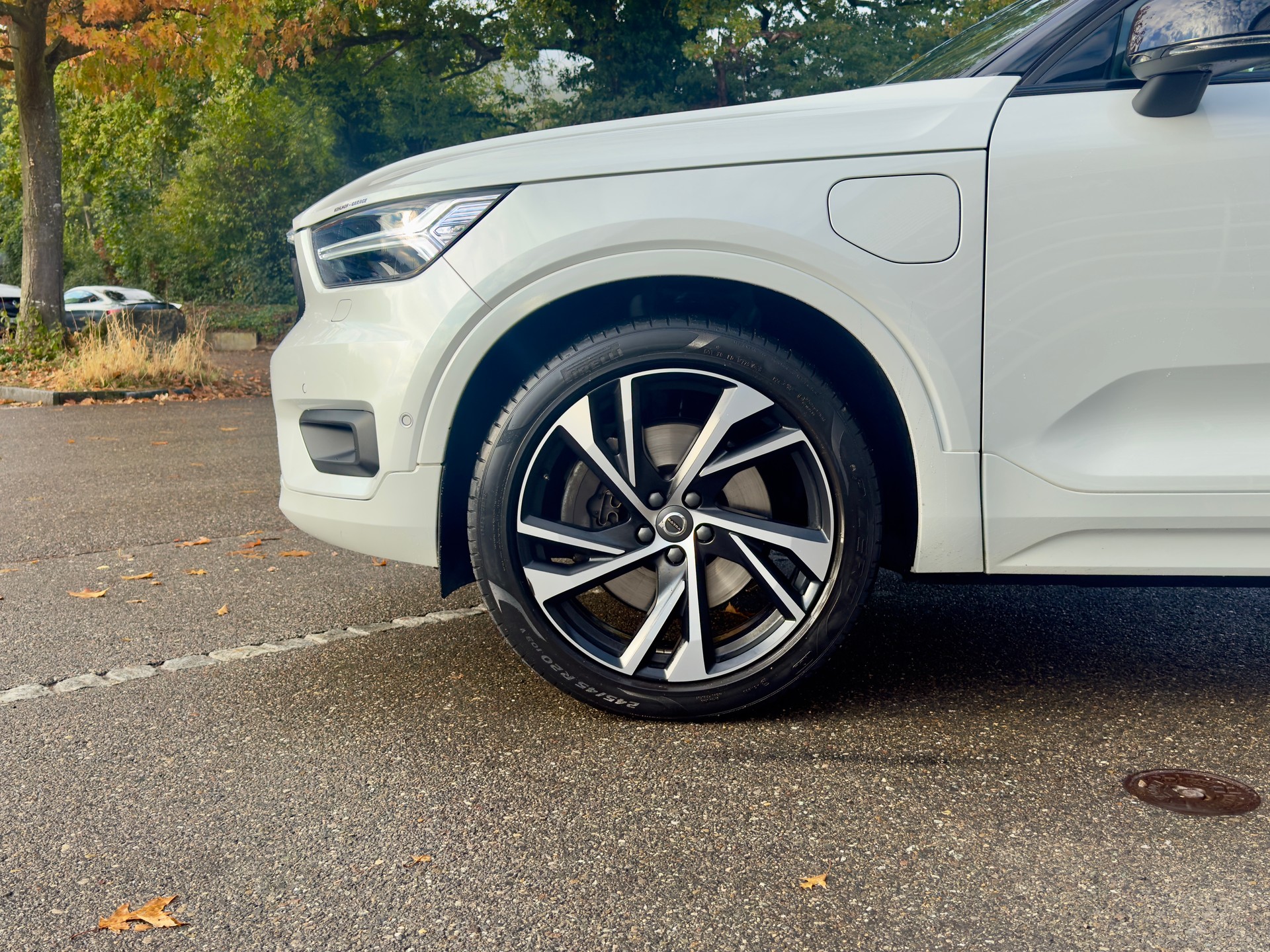 VOLVO XC40 1.5 T5 TE R-Design-image-1