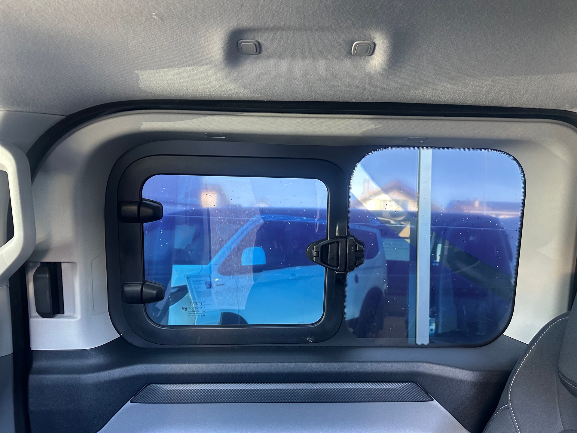 FORD Transit C combi 340 L1 2.5 Dur PHEV/Aut.-image-20